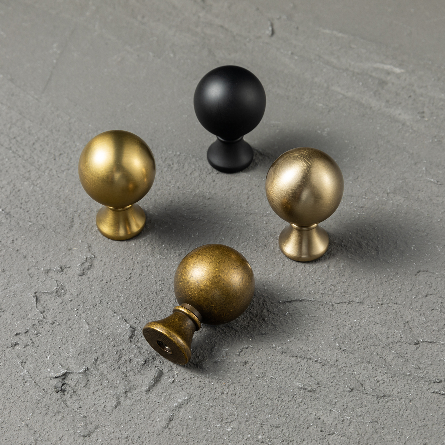 Luxury Globe Shape Cabinet Knobs Zinc Alloy Durable Hardware, Minimalist Spherical Drawer Pulls for Farmhouse Modern Retro Cabinet Renovation