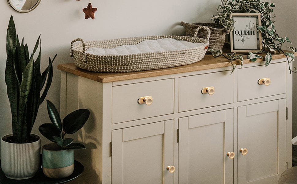 6 Pack Assorted Shaped Zinc Alloy Cabinet Hardware - Knobs and Back Plates for Stylish Furniture