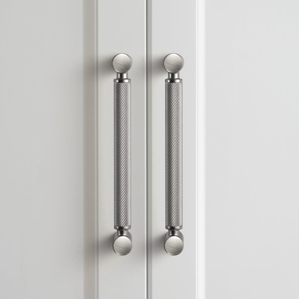 Classic Bar-shaped Knurled Aluminium Drawer Pull Durable & Stylish Hardware for Furniture