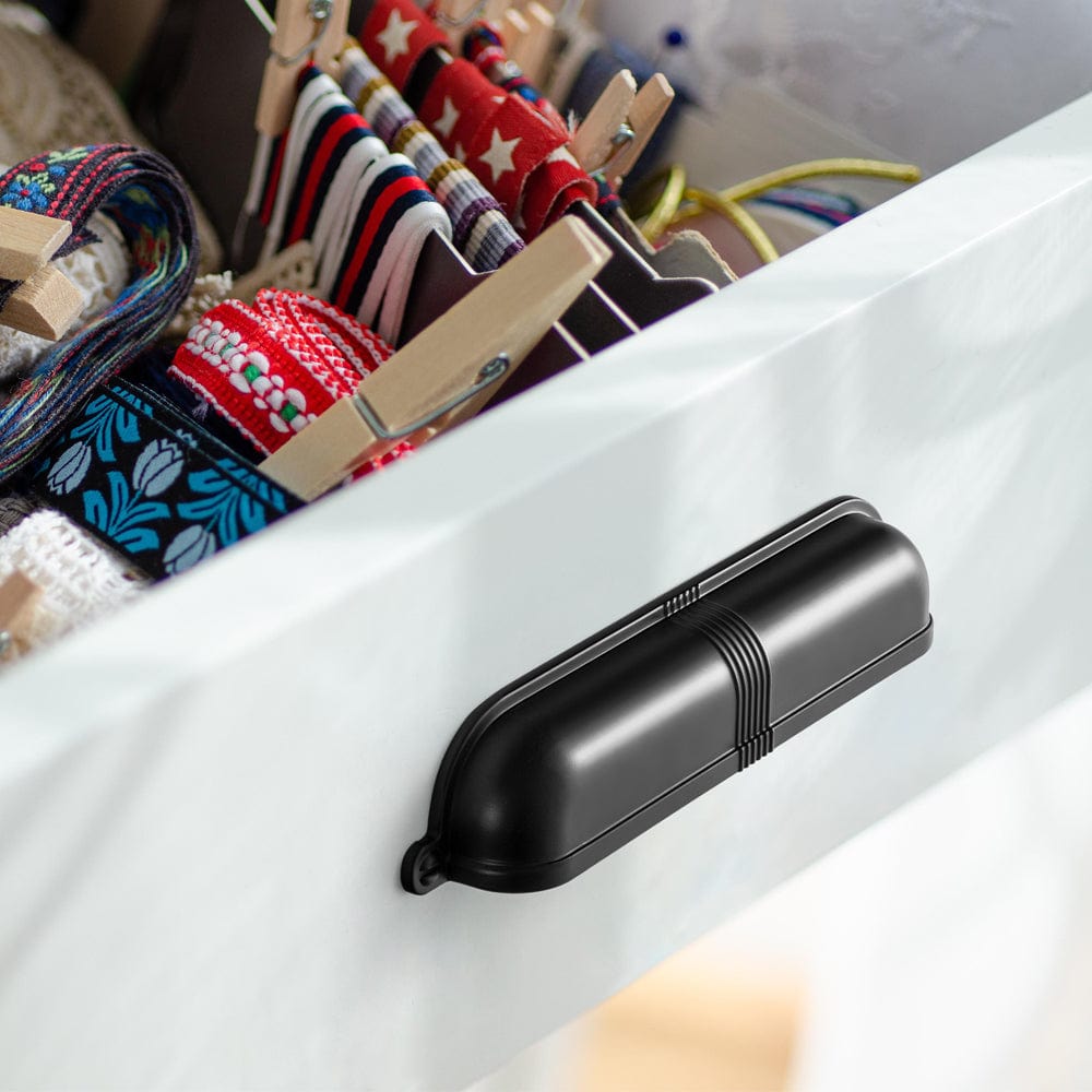 Elegant Vintage Cup Pulls with Textured Strap Design for Kitchen & Furniture