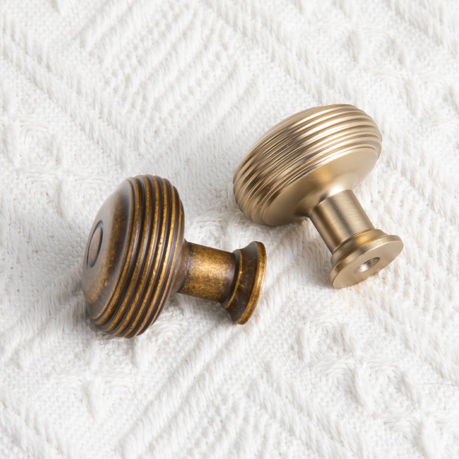 Concentric Tiered Round Zinc Alloy Cabinet Knobs, Classic Ridged Vintage Drawer Knob for Cabinet, Dresser