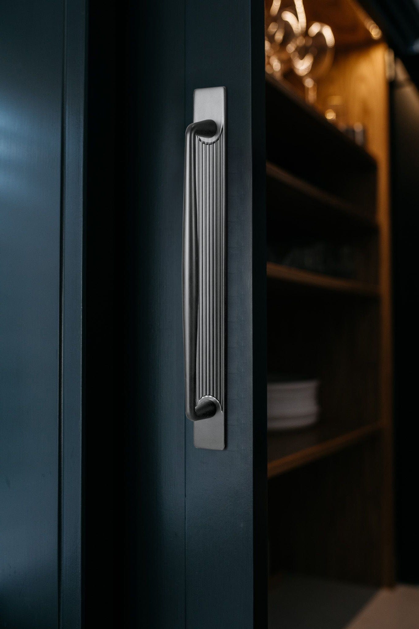 2 Pack Vintage Zinc Alloy Cabinet Pulls with Back Plate - Furniture Handles for Kitchen Cupboards