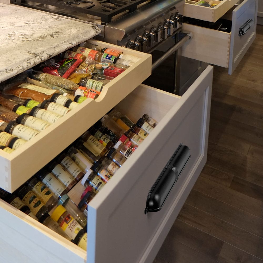 Elegant Vintage Cup Pulls with Textured Strap Design for Kitchen & Furniture