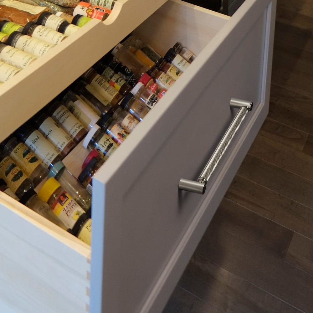 Classic Bar-shaped Knurled Aluminium Drawer Pull Durable & Stylish Hardware for Furniture
