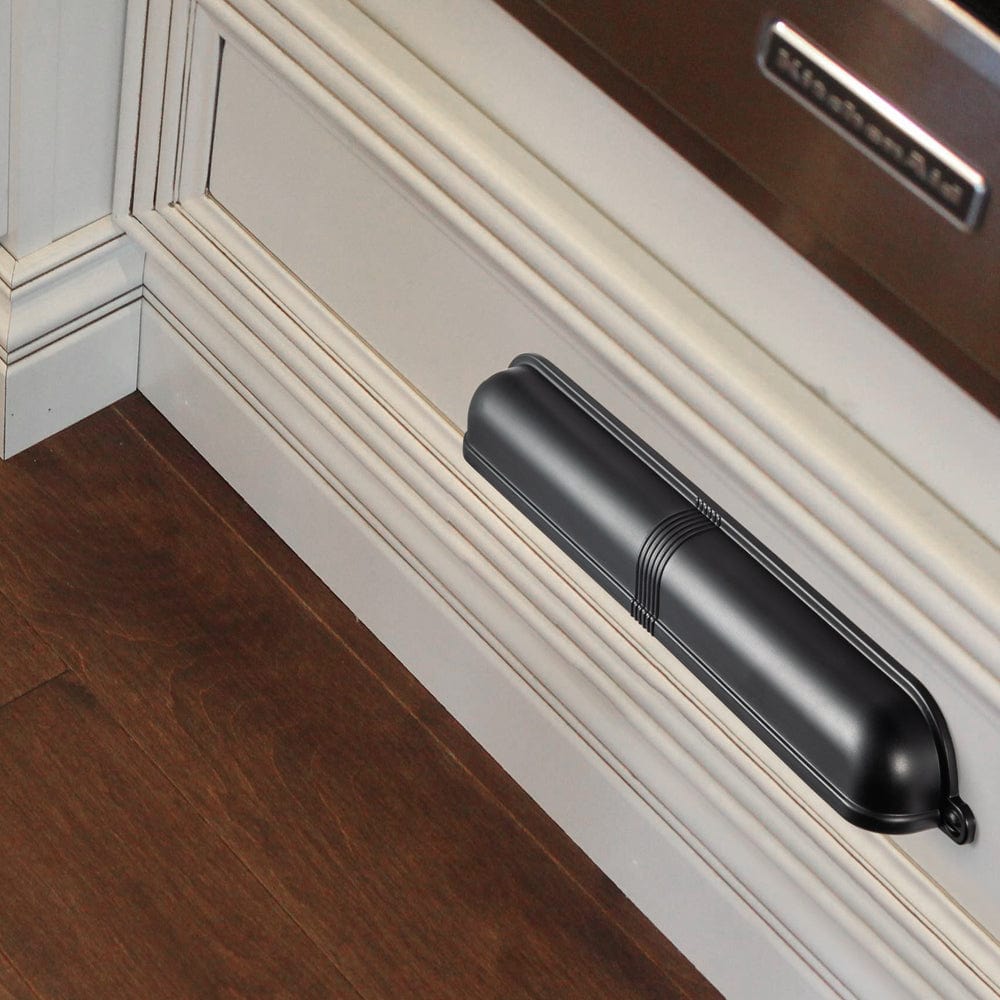 Elegant Vintage Cup Pulls with Textured Strap Design for Kitchen & Furniture