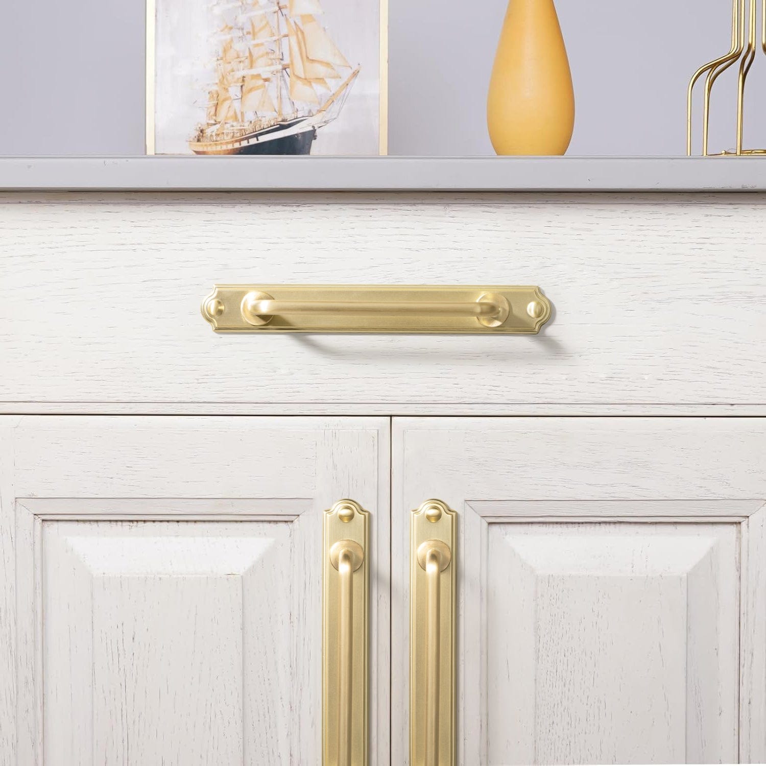 Stylish Contoured Cabinet Handle with Back Plate Decorative Cabinet Hardware