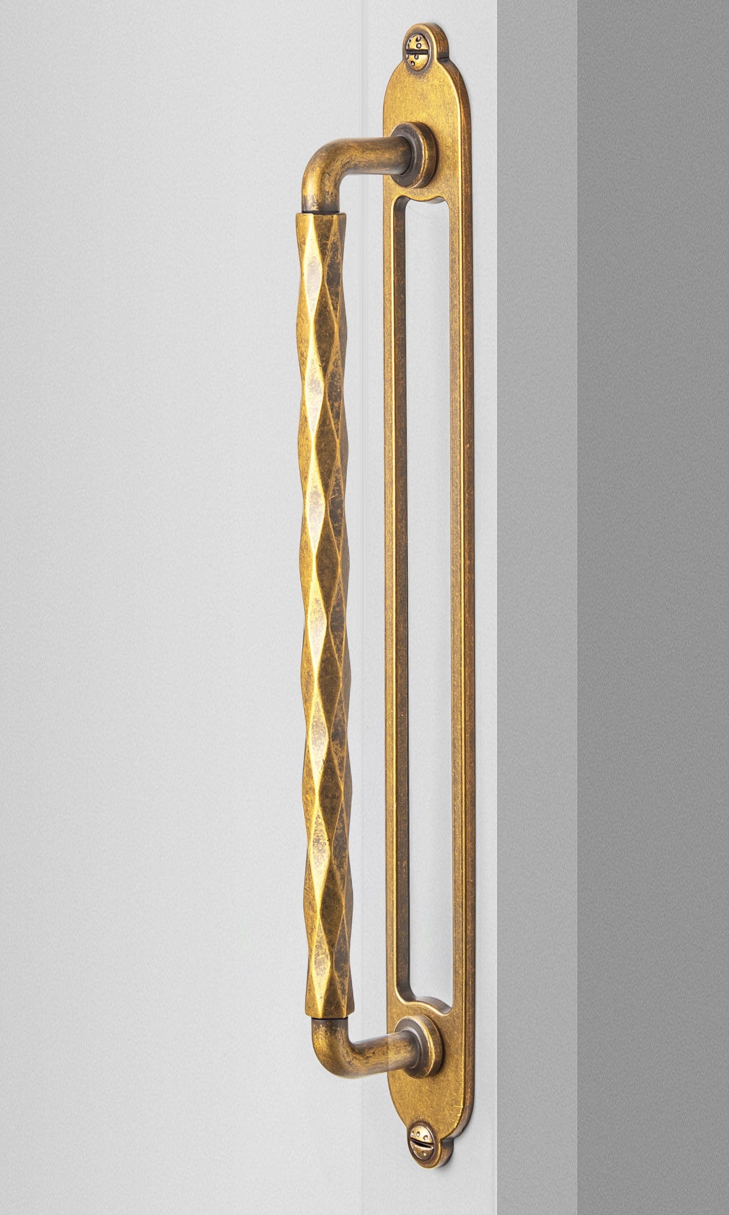 2 Pack Zinc Alloy Drawer Pulls with Back Plate Twisted Design Decorative Handles for Kitchen Cabinets