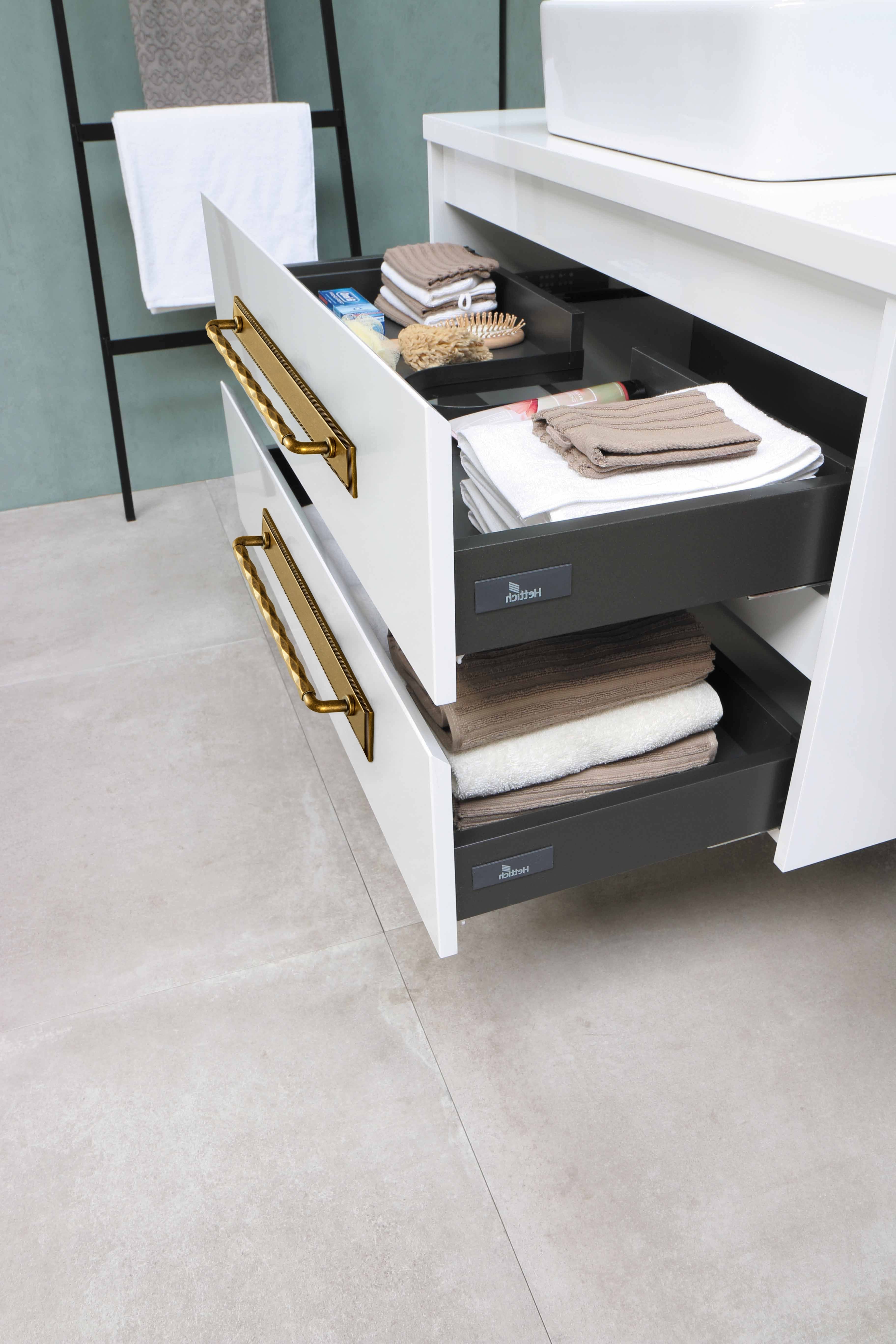 2 Pack Zinc Alloy Drawer Pulls with Back Plate Twisted Design Decorative Handles for Kitchen Cabinets