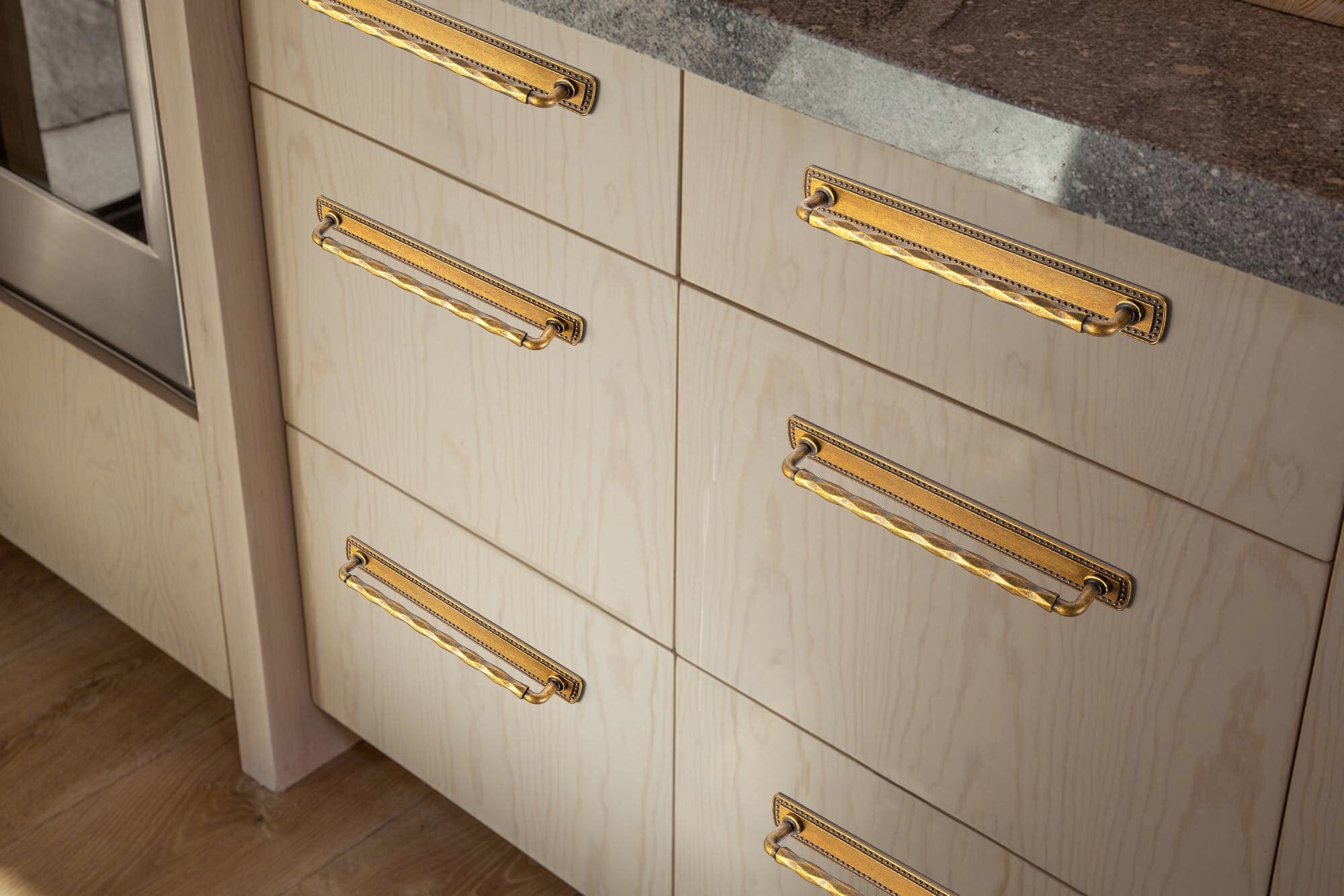 2 Pack Zinc Alloy Drawer Pulls with Back Plate Twisted Design Decorative Handles for Kitchen Cabinets