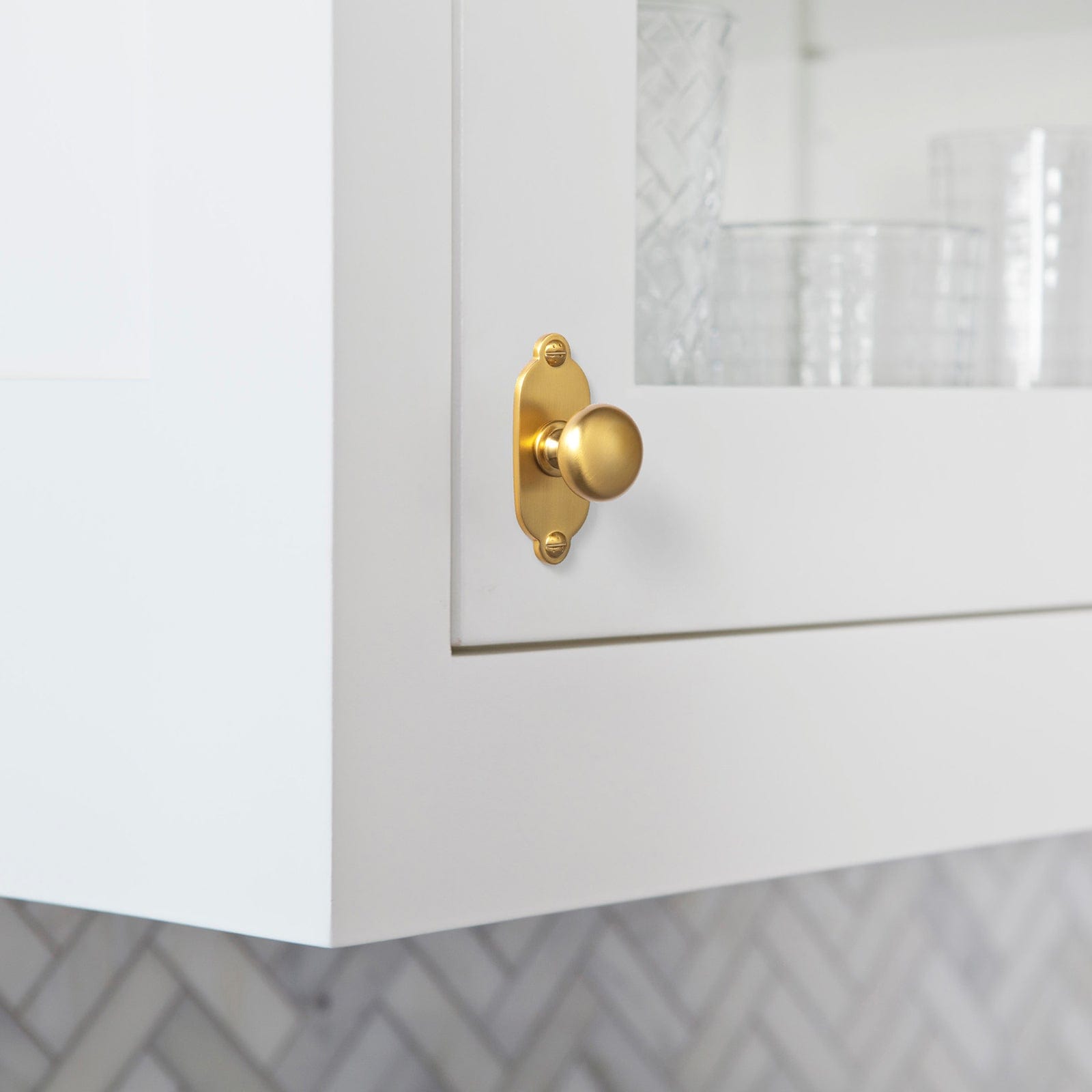 Antique Brass Zinc Alloy Cabinet Knob with Back Plate Single Hole Center Cabinet Hardware for Bedroom Kitchen