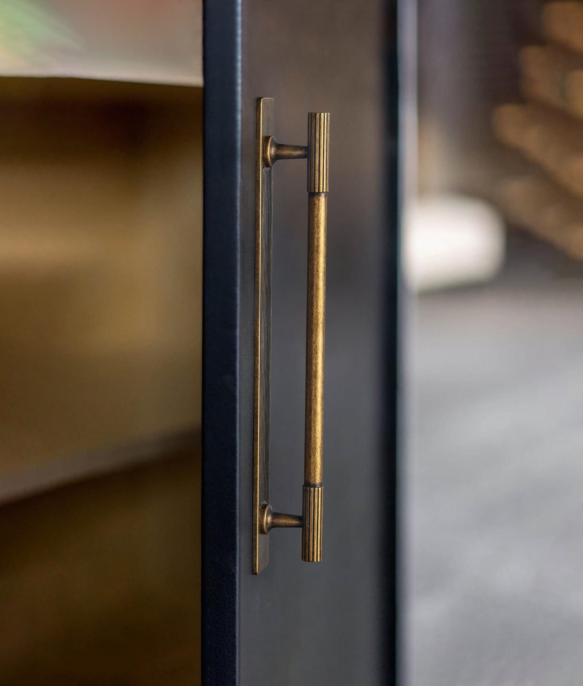 2 Pack Striped Cabinet Pull Retro Brass Cabinet Handles Knobs with Back Plate