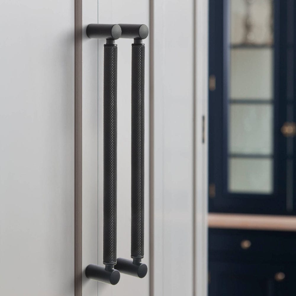 Classic Bar-shaped Knurled Aluminium Drawer Pull Durable & Stylish Hardware for Furniture