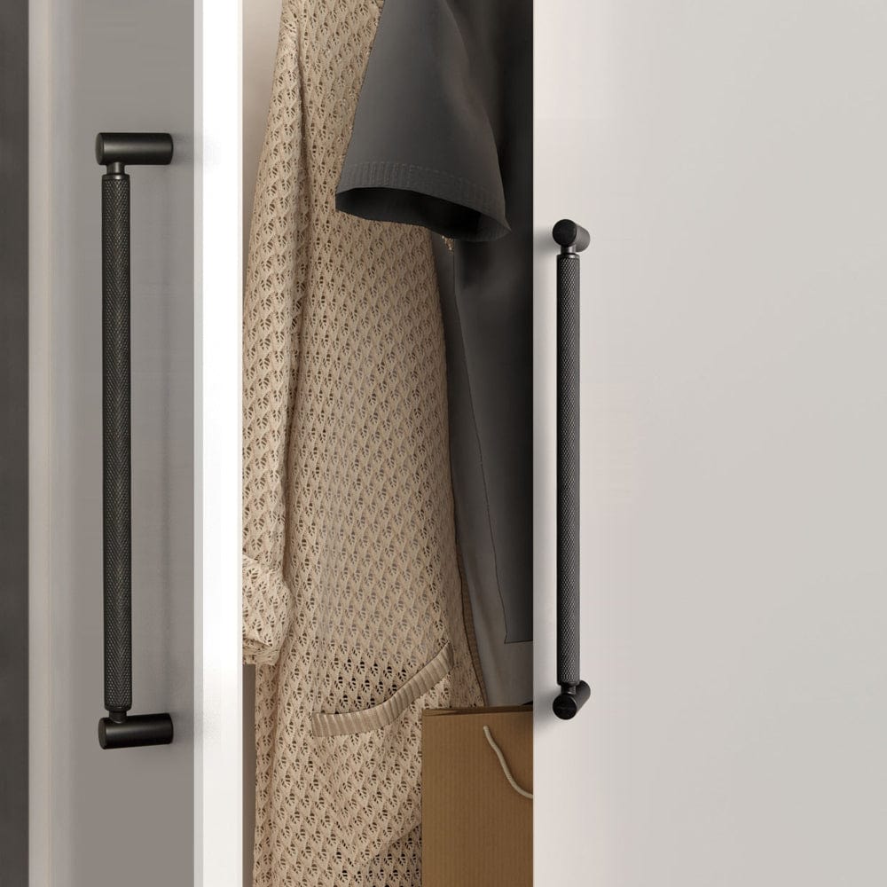 Classic Bar-shaped Knurled Aluminium Drawer Pull Durable & Stylish Hardware for Furniture