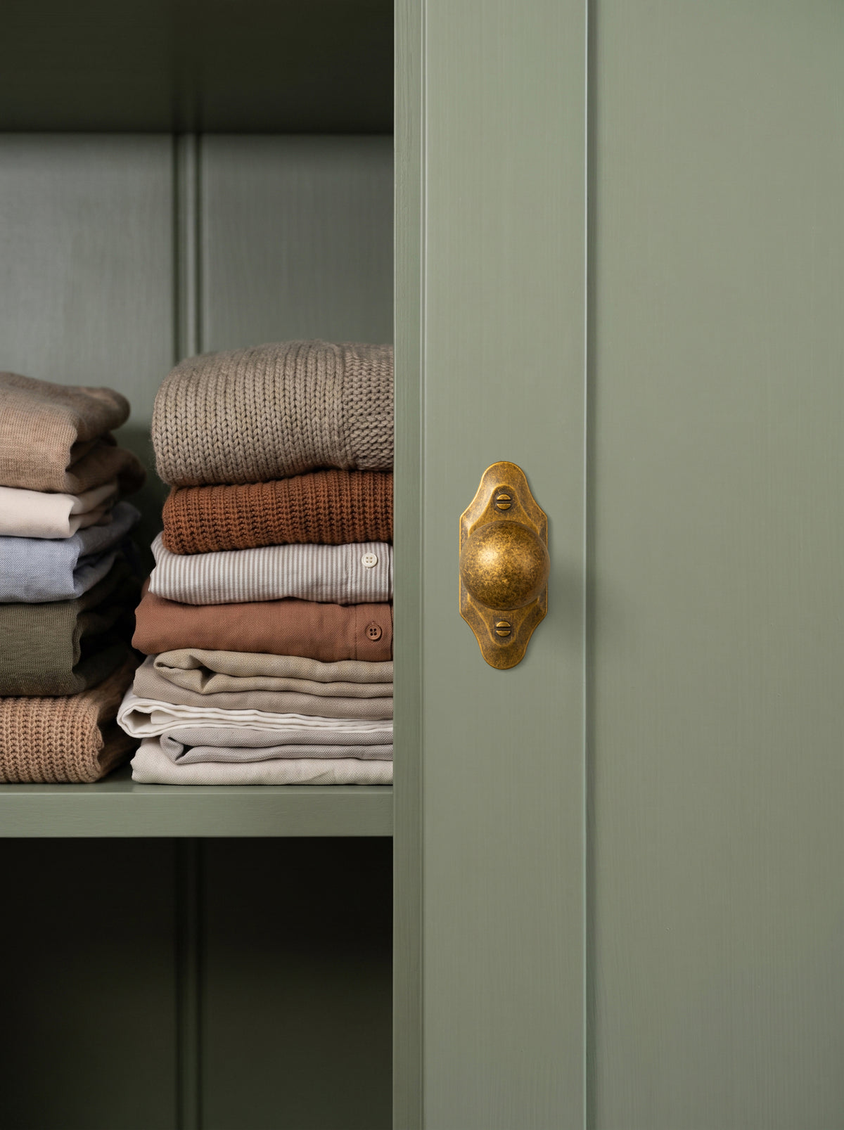 Round Ball Cabinet Knobs, Solid Zinc Alloy Drawer Knobs with Multiple Optional Backplates for Kitchen Furniture Hardware