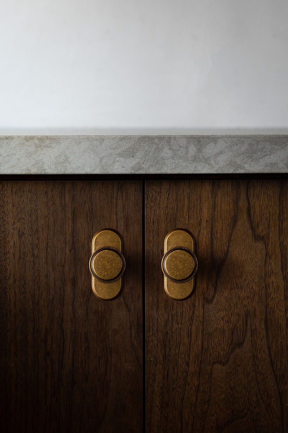 Retro Drawer Knobs for Dresser Cupboard Solid Zinc Alloy Single Hole Cabinet Hardware