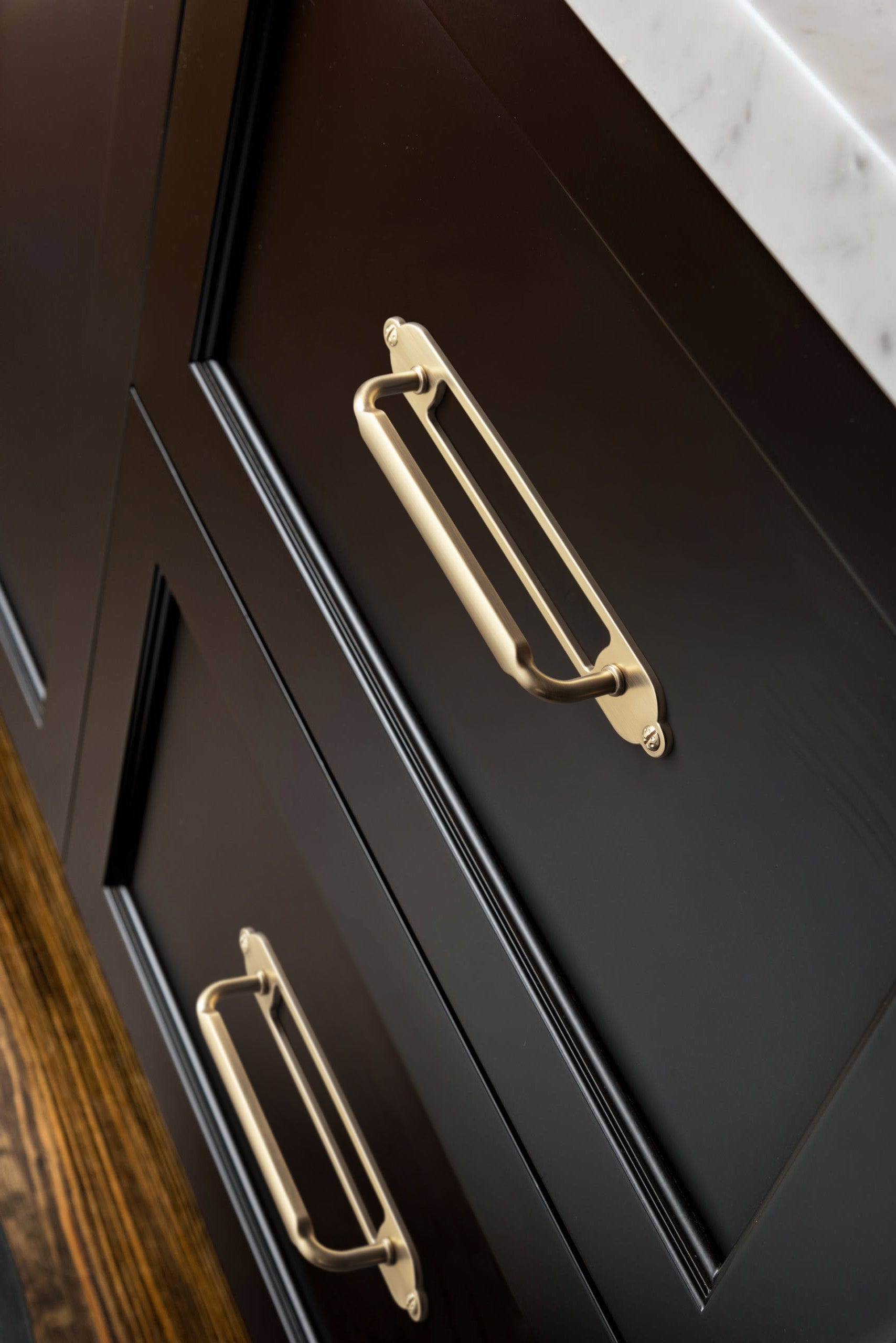 2 Pack Antique Brass Cabinet Pulls with Back Plate Zinc Alloy Drawer Handle with Long Back Plate