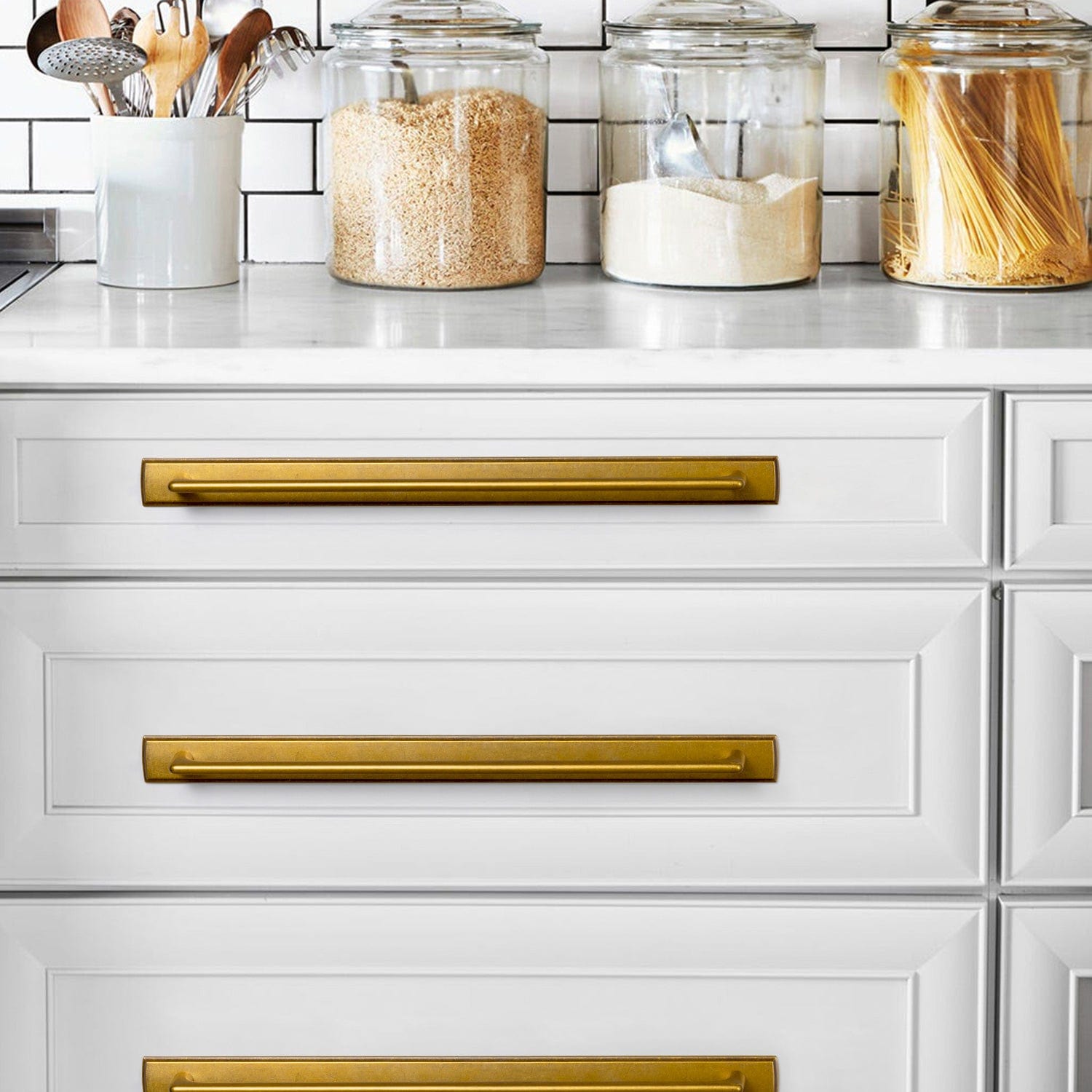 2 Pack Classic Cabinet Bar Pulls with Back Plate Zinc Alloy Cabinet Handle with Long Back Plate