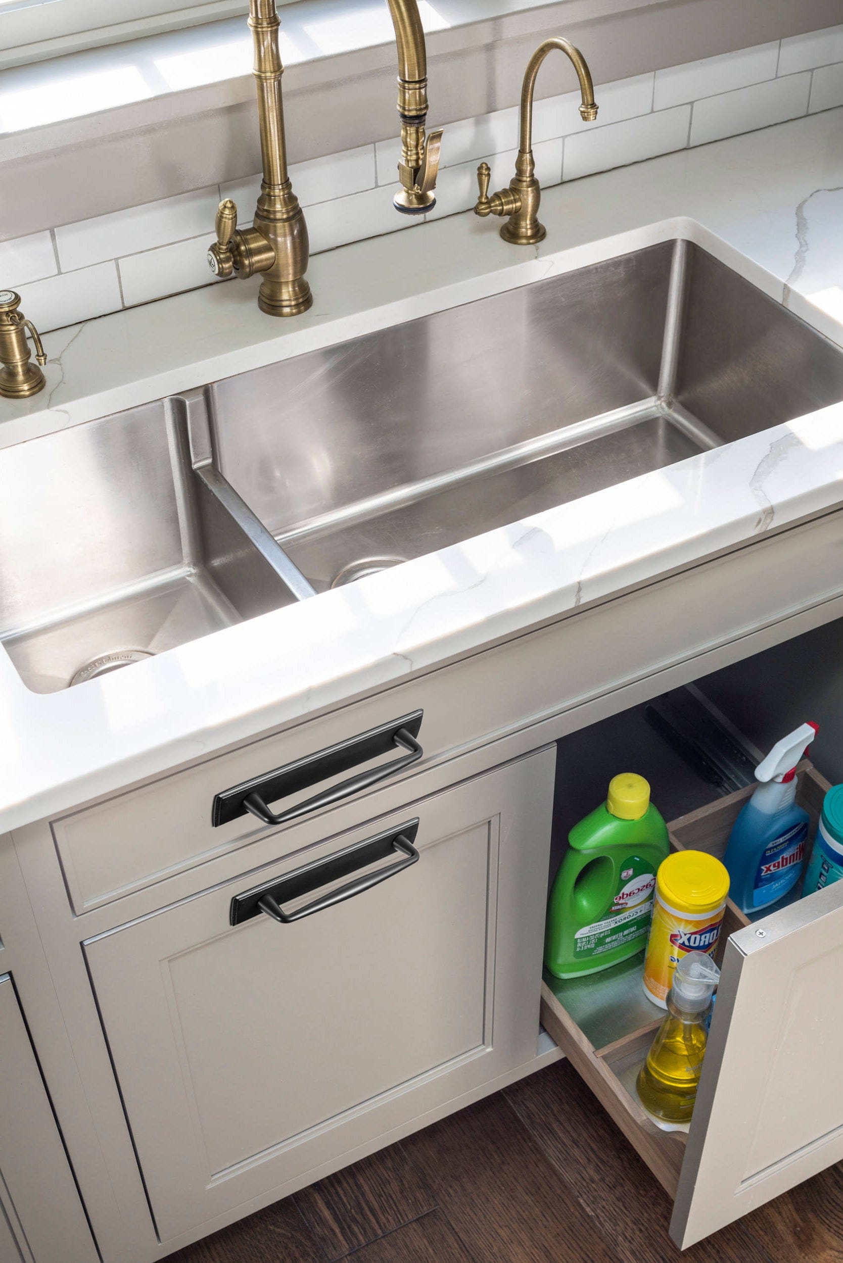 2 Pack Vintage Zinc Alloy Cabinet Pulls with Back Plate - Furniture Handles for Kitchen Cupboards