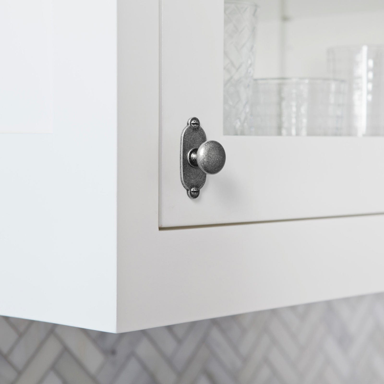 Antique Brass Zinc Alloy Cabinet Knob with Back Plate Single Hole Center Cabinet Hardware for Bedroom Kitchen