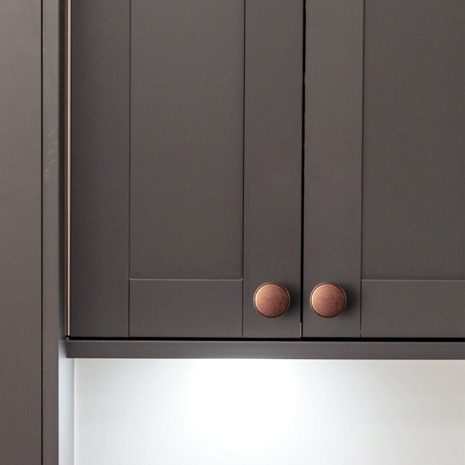 Distinctive Artistic Engravings Single Hole Round Cabinet Knob Retro Flair Kitchen Hardware