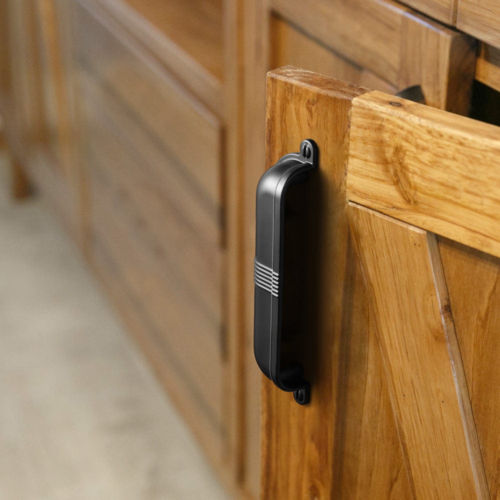 Elegant Vintage Cup Pulls with Textured Strap Design for Kitchen & Furniture