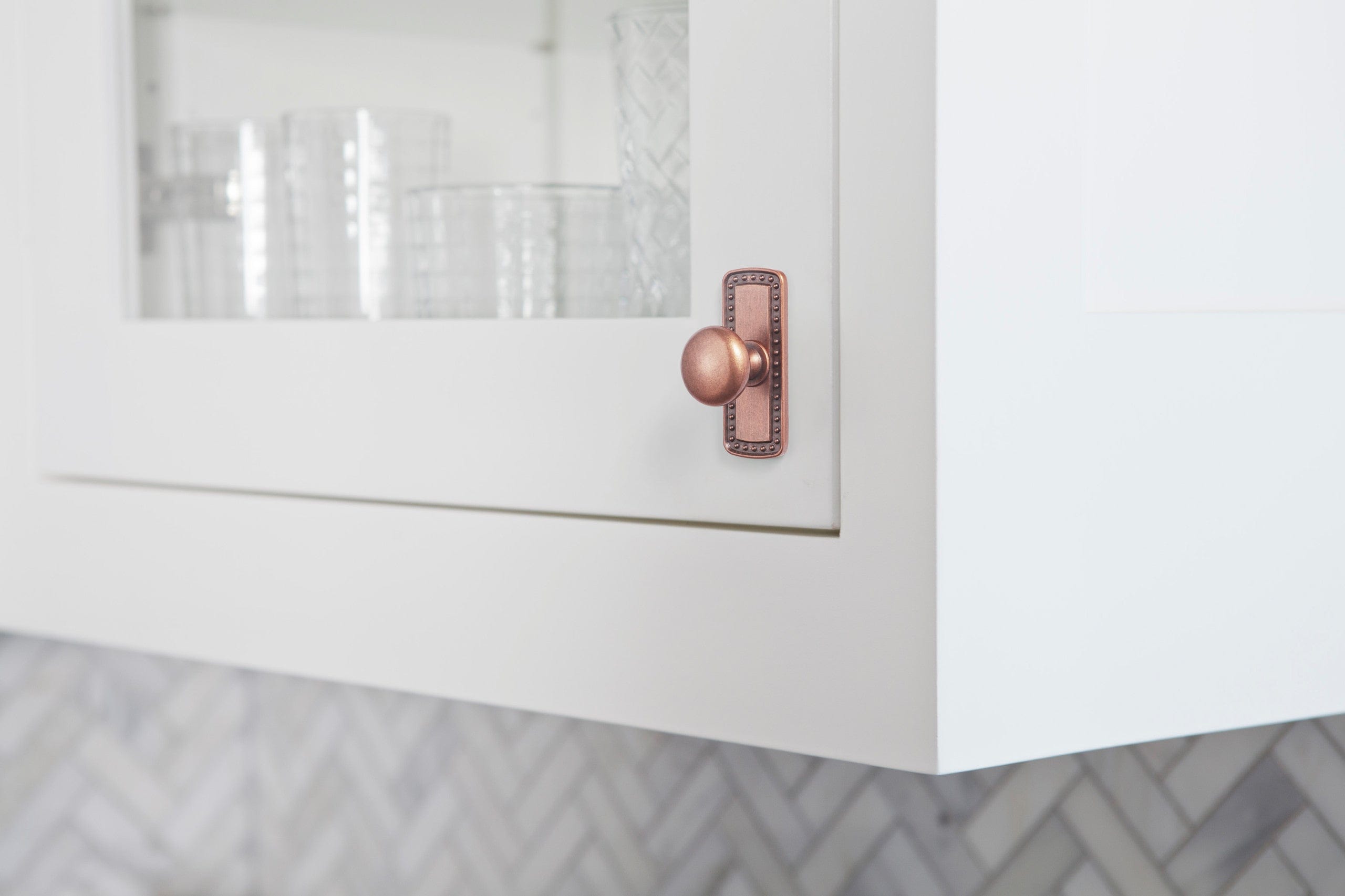 Antique Brass Zinc Alloy Cabinet Knob with Back Plate Single Hole Center Cabinet Hardware for Bedroom Kitchen