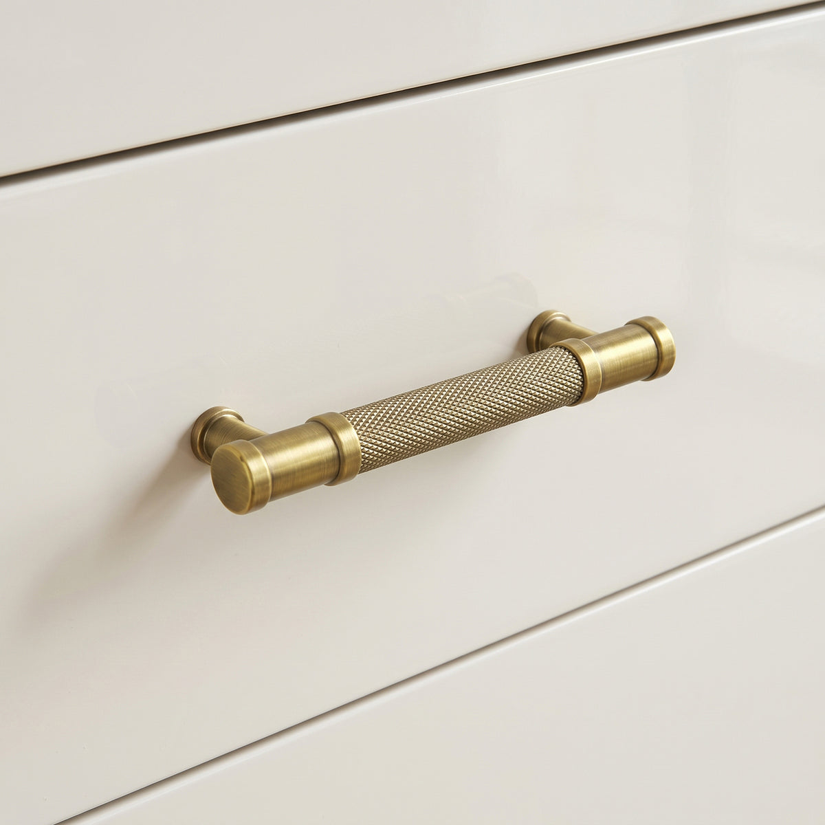 Knurled Metal Alloy Vintage Bronze Bar Pull Kitchen Hardware