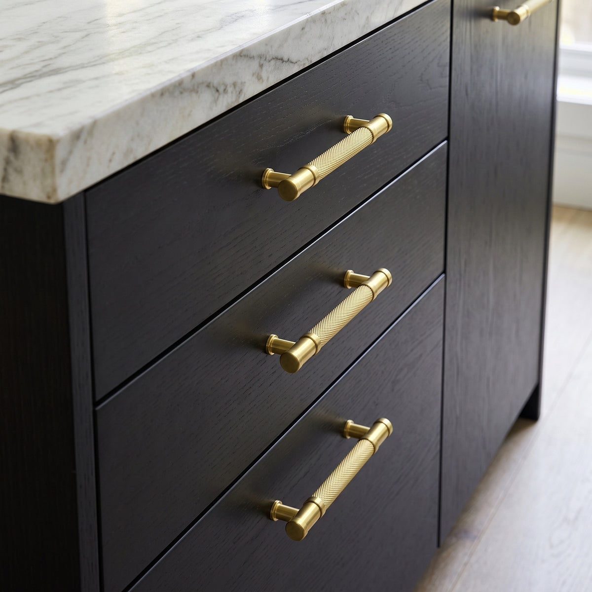 Knurled Metal Alloy Vintage Bronze Bar Pull Kitchen Hardware