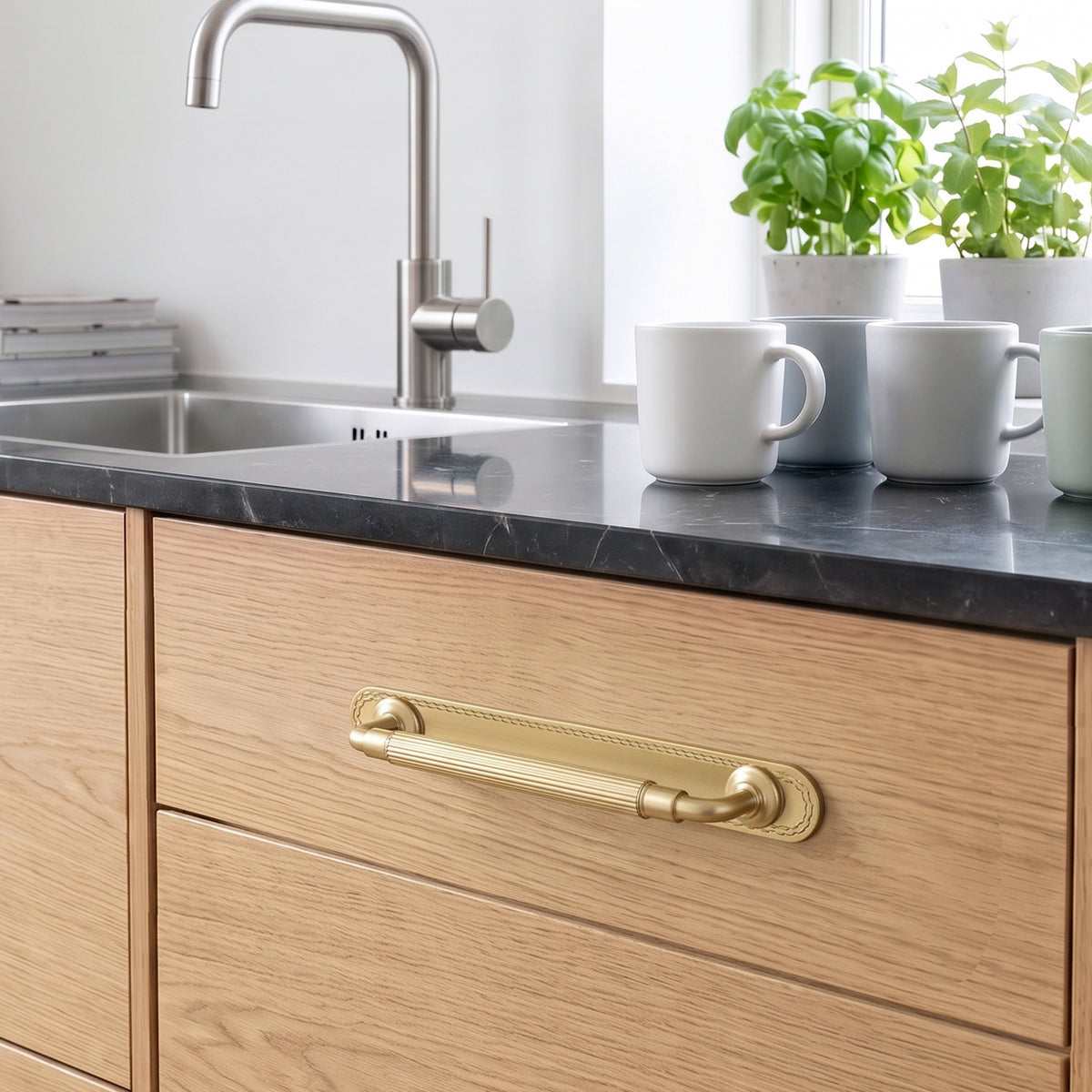 2 Pack Zinc Alloy Fluted Cabinet Handles with Ornate Backplates, Grooved Bar Pulls for Furniture Cabinet Hardware