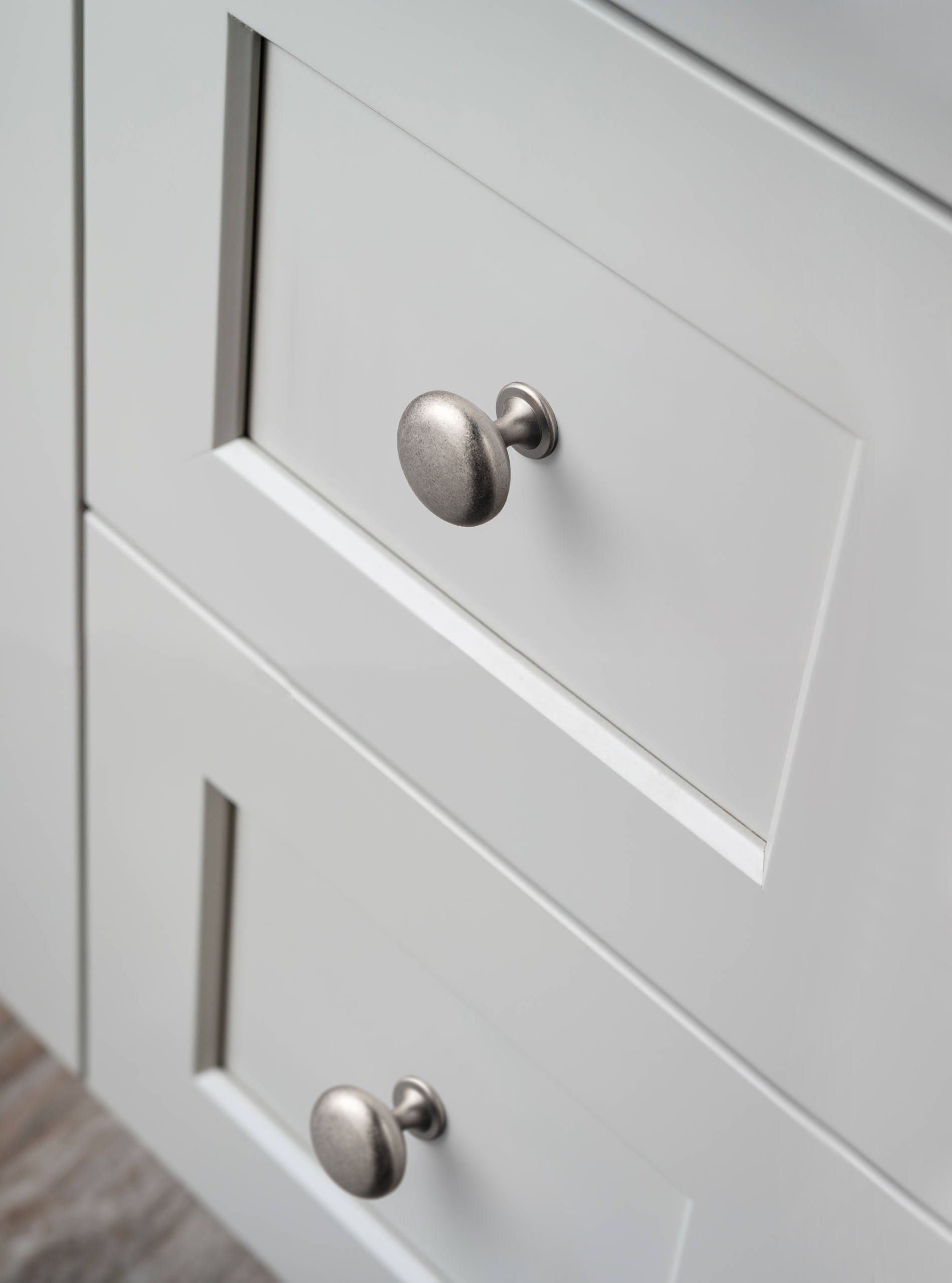 6 Pack Antique Brass Zinc Alloy Cabinet Knob with Back Plate Single Hole Center Cabinet Hardware for Bedroom Kitchen