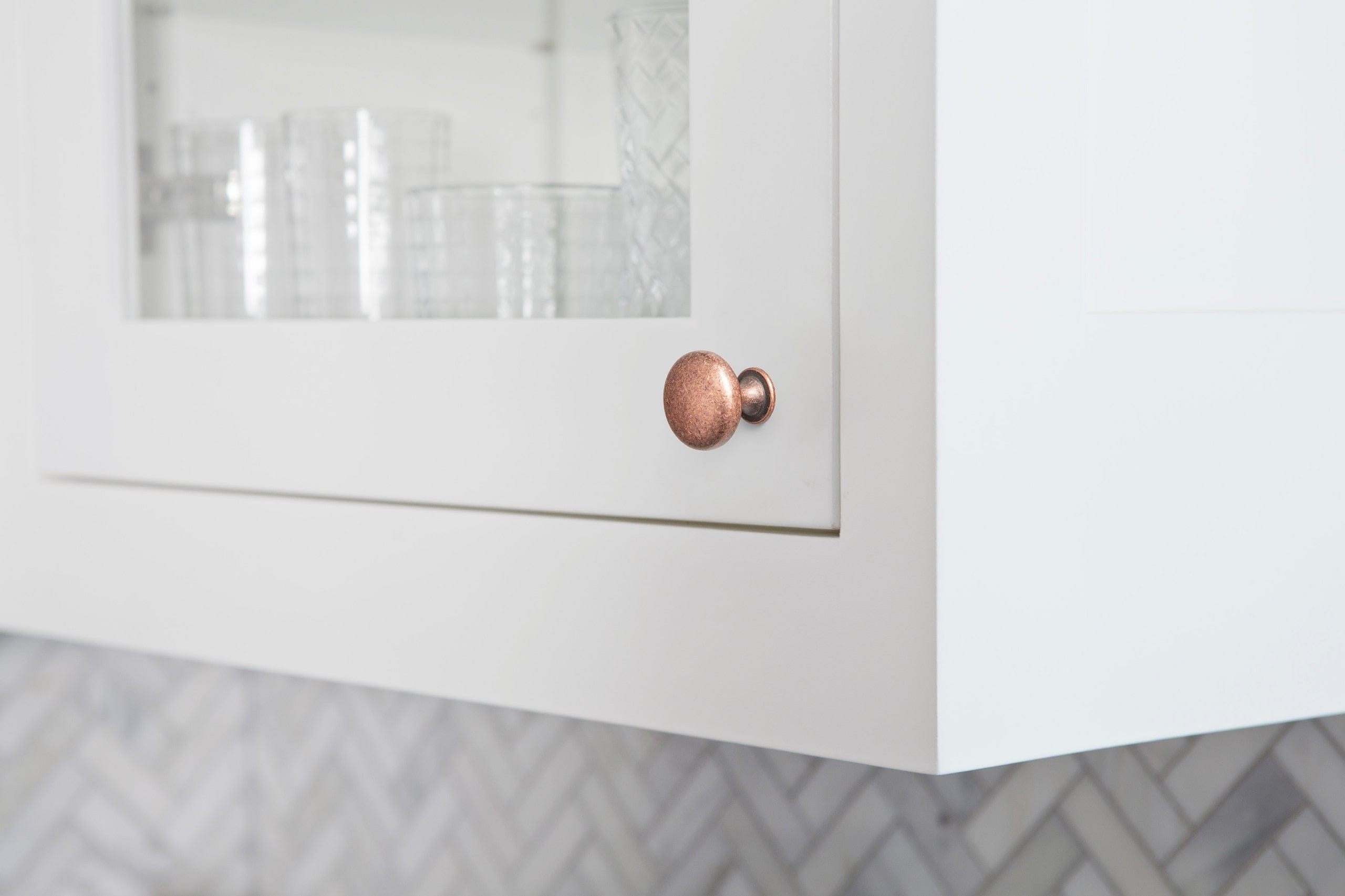 Antique Brass Zinc Alloy Cabinet Knob with Back Plate Single Hole Center Cabinet Hardware for Bedroom Kitchen