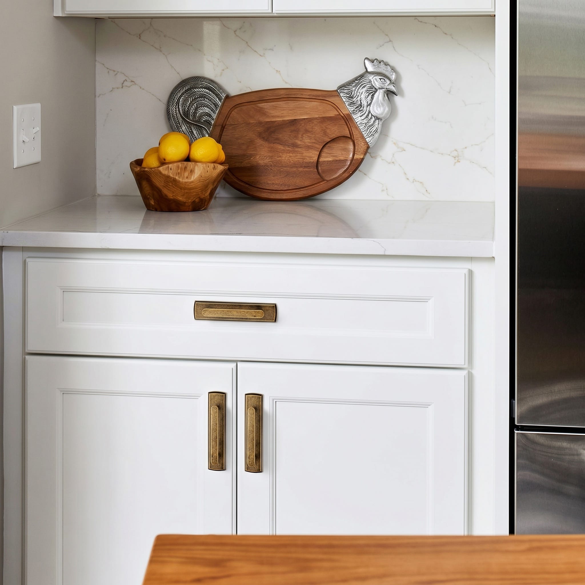 Goo-Ki 2 Pack Cabinet Handles with Back Plate Vintage Kitchen Drawer Pulls with Subtle Curves