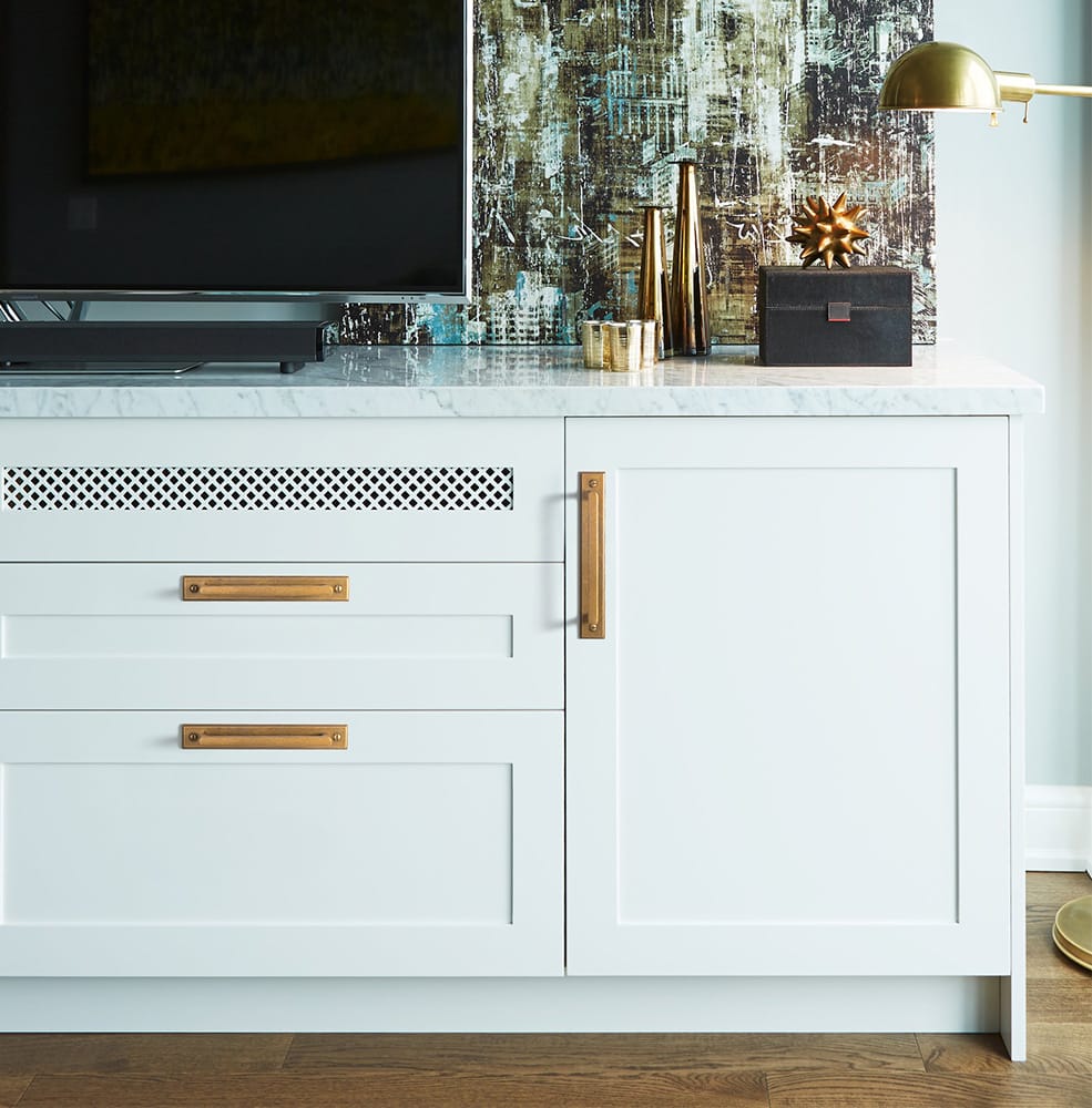 Goo-Ki 2 Pack Cabinet Handles with Back Plate Vintage Kitchen Drawer Pulls with Subtle Curves