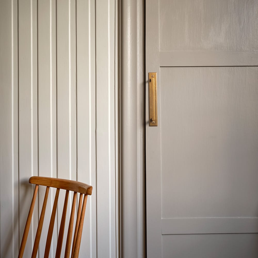 Goo-Ki 2 Pack Cabinet Handles with Back Plate Vintage Kitchen Drawer Pulls with Subtle Curves