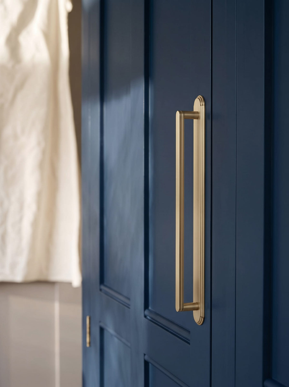 Goo-Ki 2 Pack Cabinet Handles with Back Plate Vintage Kitchen Drawer Pulls with Subtle Curves