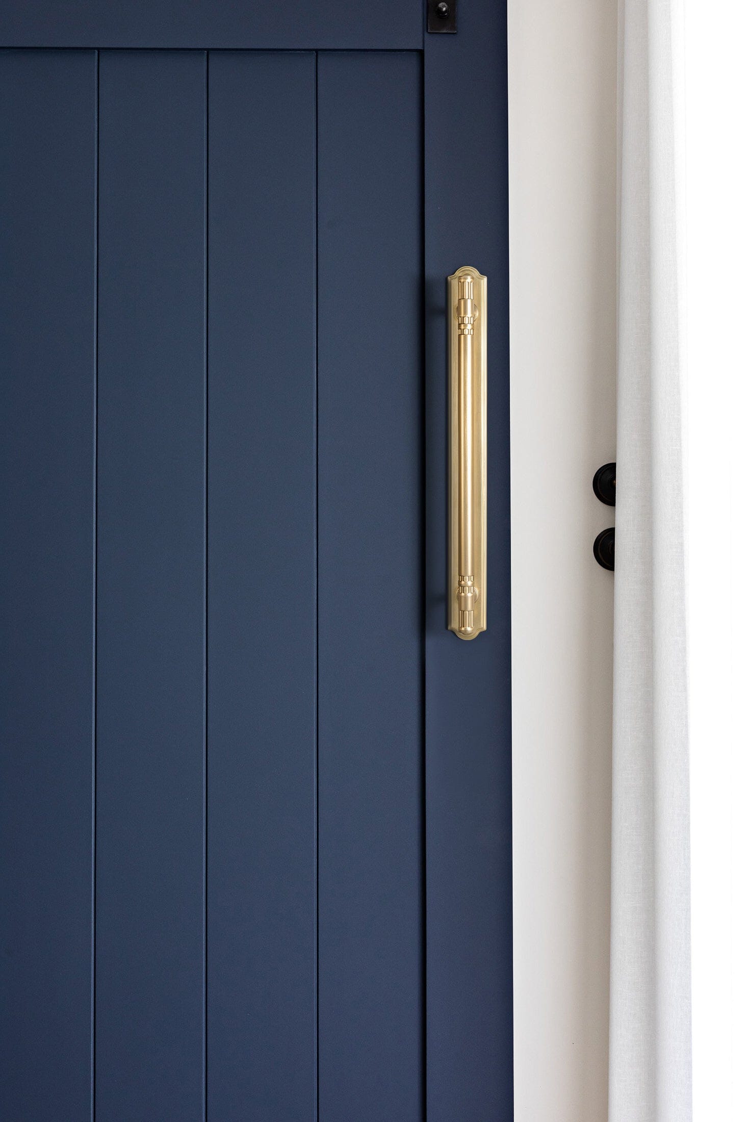 Goo-Ki 2 Pack Elegant Linear Shape Cabinet Handles Zinc Alloy Drawer Pulls with Back Plate