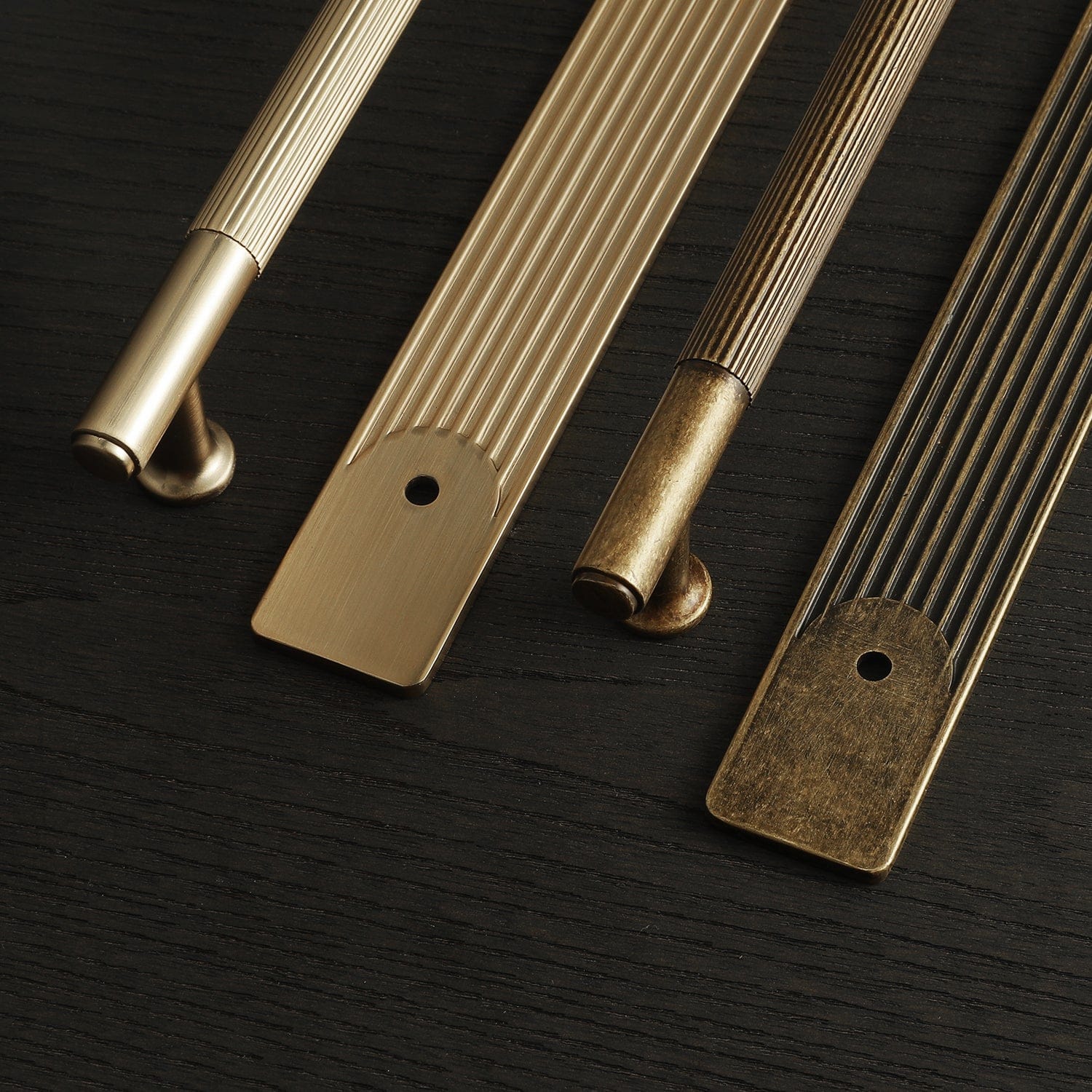 Goo-Ki 2 Pack Vintage Brass Textured Zinc Alloy Cabinet Pulls with Back Plates