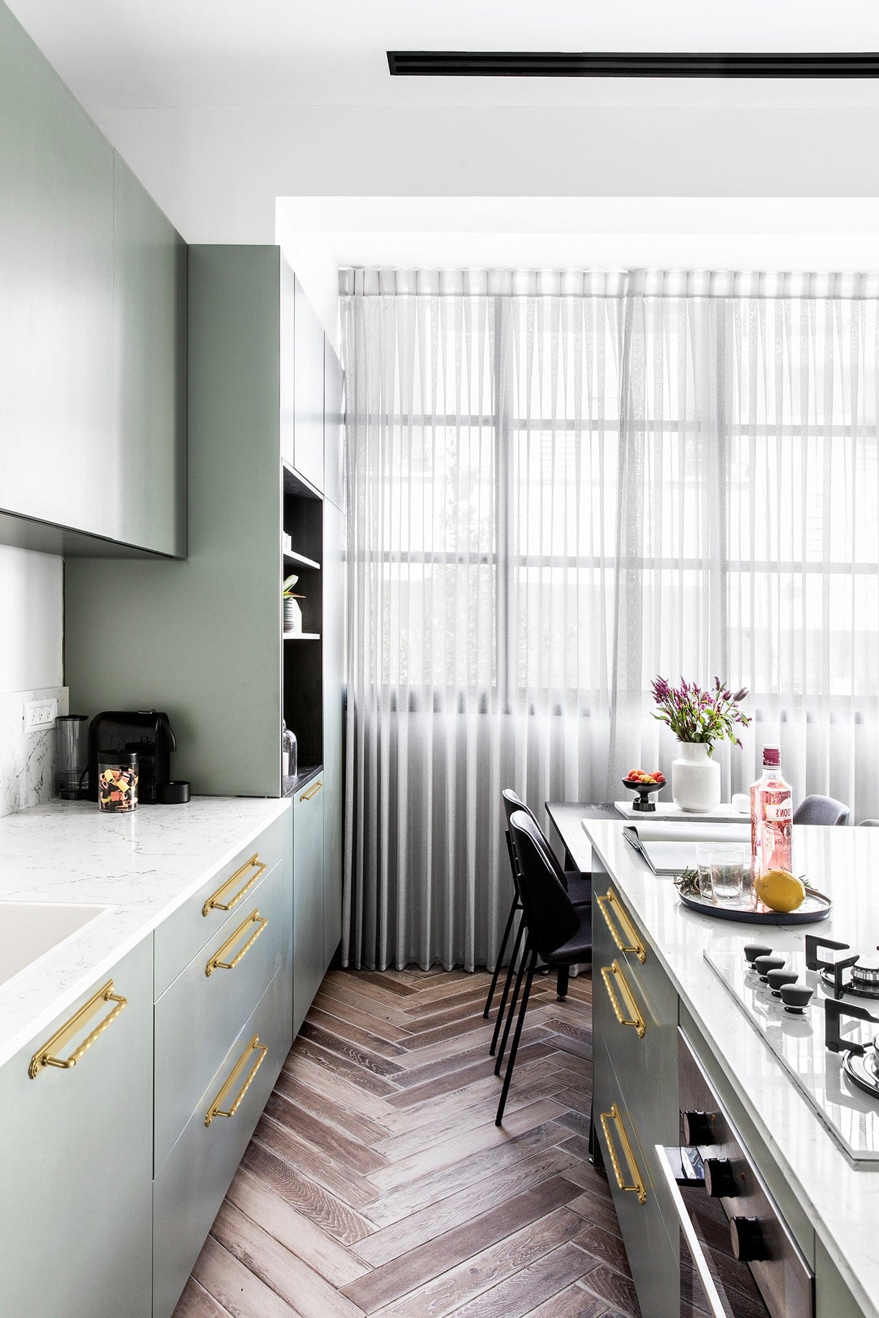 Goo-Ki 2 Pack Zinc Alloy Drawer Pulls with Back Plate Twisted Design Decorative Handles for Kitchen Cabinets