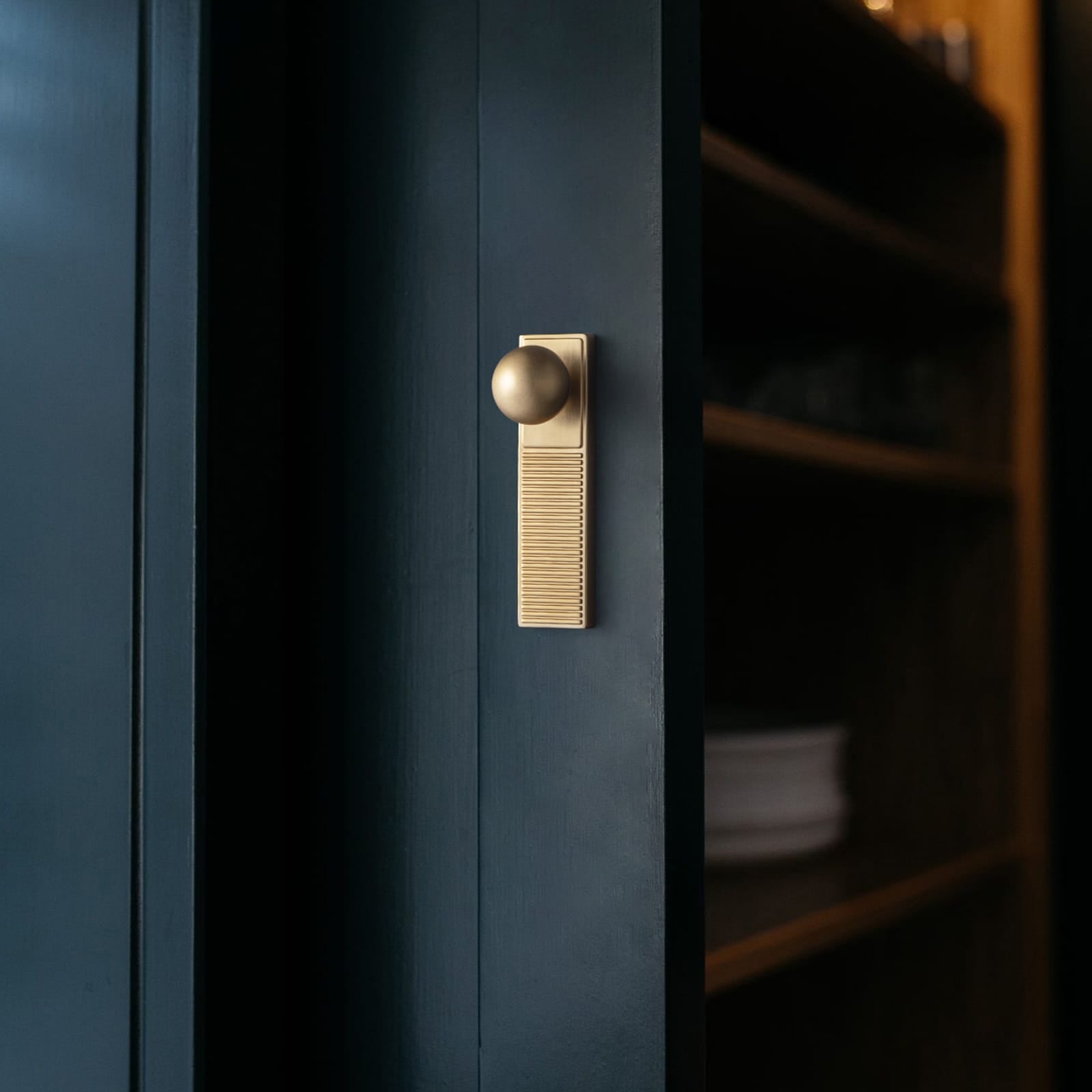 Goo-Ki 6 Pack Round Cabinet Knobs with Decorative Back Plate Zinc Alloy Cabinet Hardware for Kitchen