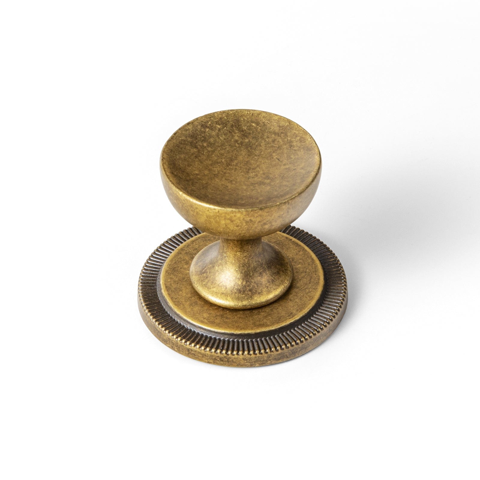 Goo-Ki 9609 / Knob With Back Plate B / 6 Pack Antique Brass Cabinet Knobs with Round Back Plate Vintage Drawer Hardware Handles for Bedroom