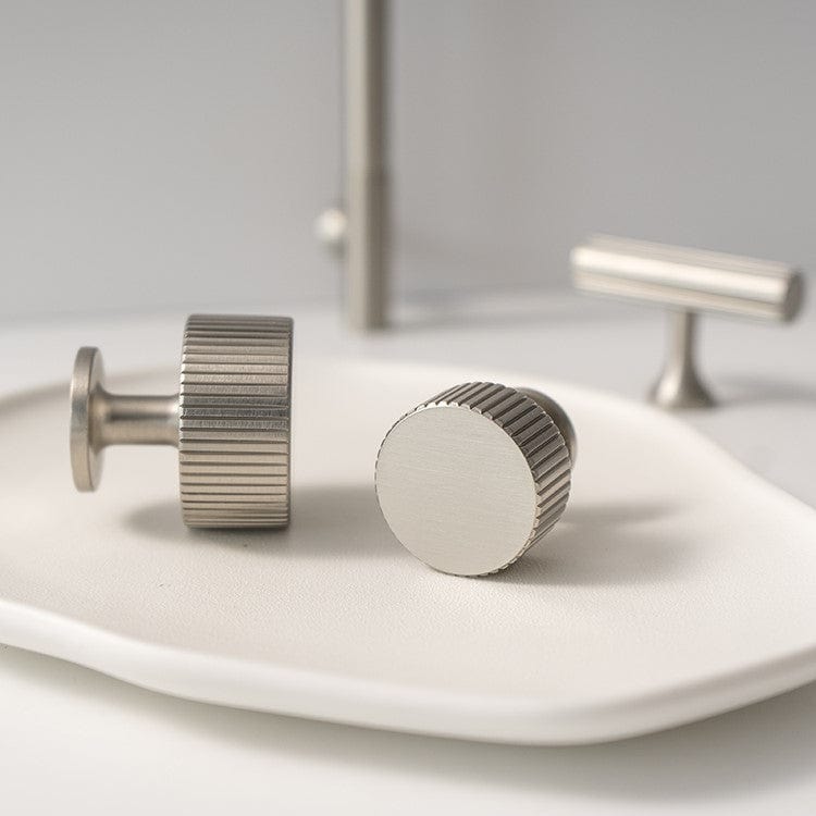 Goo-Ki Antique Brass Cabinet Handles Linear Knurled Solid Brass Drawer Knobs 1 Pcs
