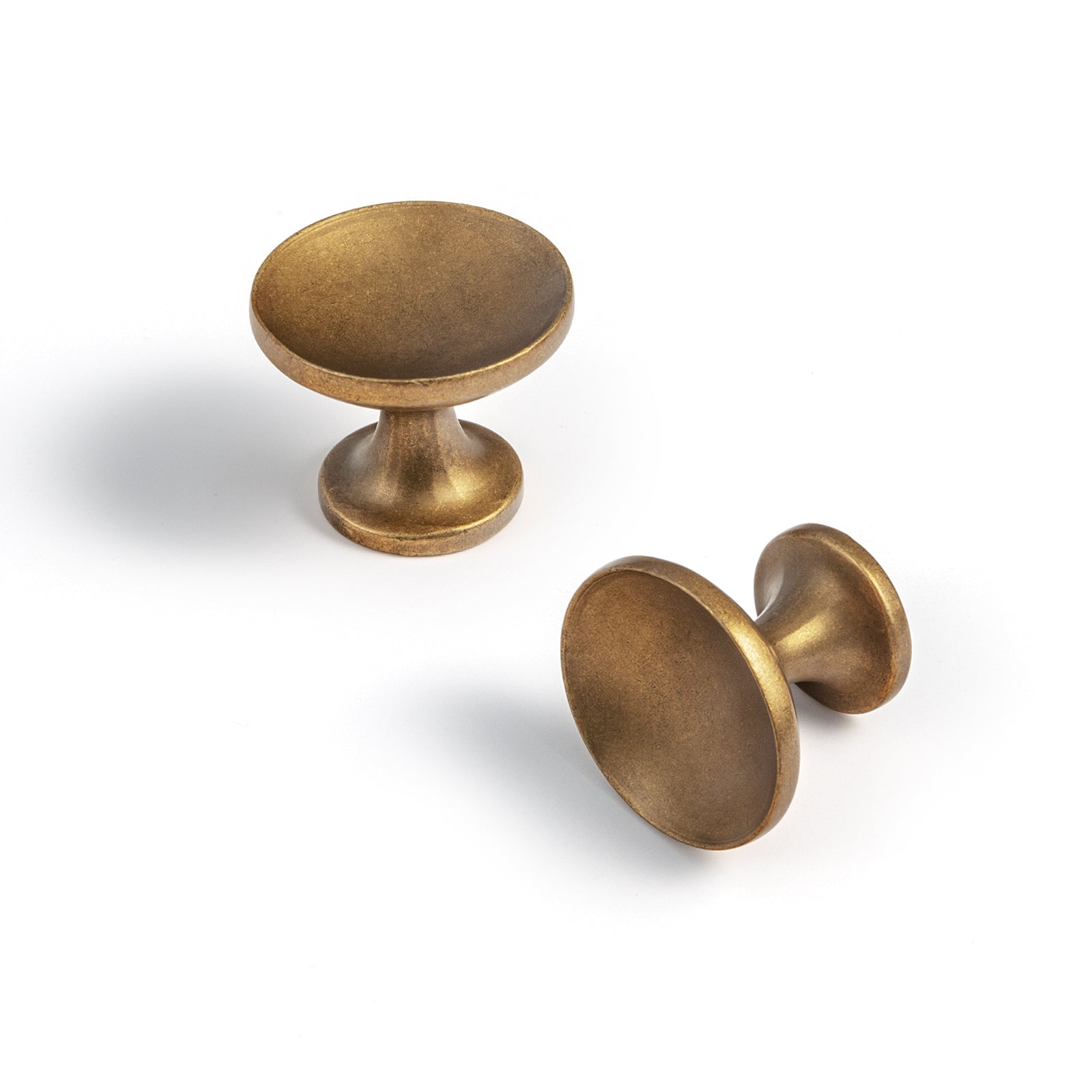 Goo-Ki Antique Brass / Round Knob / 6 Pack Classic Curvature Cabinet Handles Timeless Appeal Kitchen Drawer Pulls