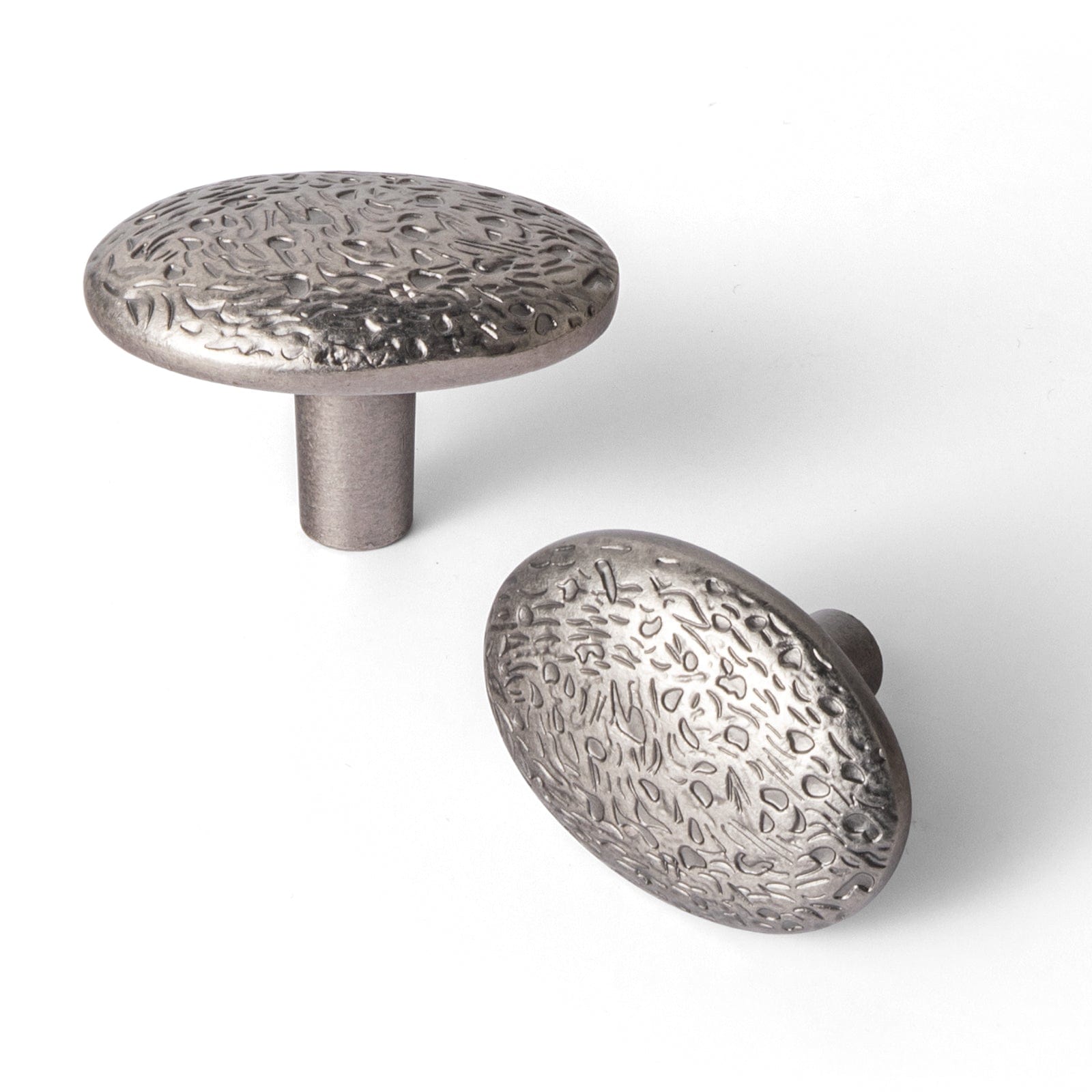 Goo-Ki Antique Silver / Knob / 6 Pack Classic Round Cabinet Knobs with Vintage Textured Design Durable Zinc Alloy Knobs with Ornate Patterns