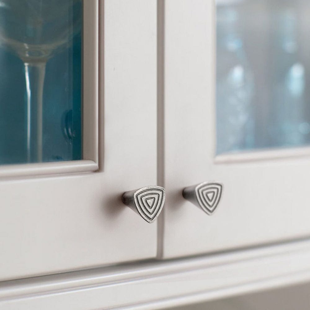 Goo-Ki Antique Style Conical Knob Retro Triangle Pattern Drawer Hardware Unique Cabinet Knob
