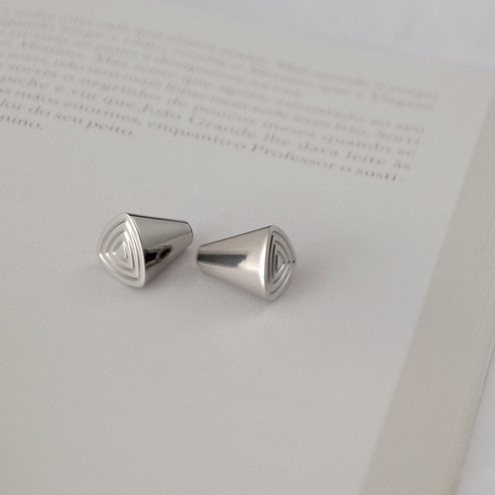 Goo-Ki Antique Style Conical Knob Retro Triangle Pattern Drawer Hardware Unique Cabinet Knob