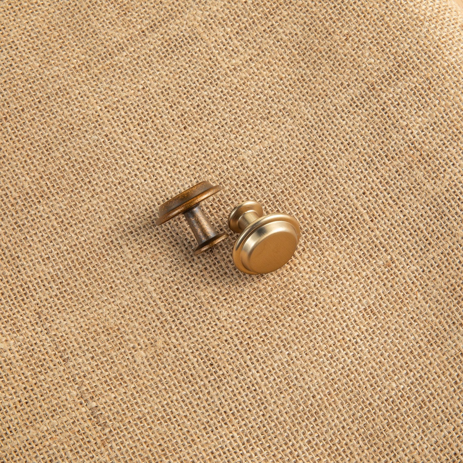 Goo-Ki Artistic Dome - Shaped Cabinet Knob with Vintage Aesthetics