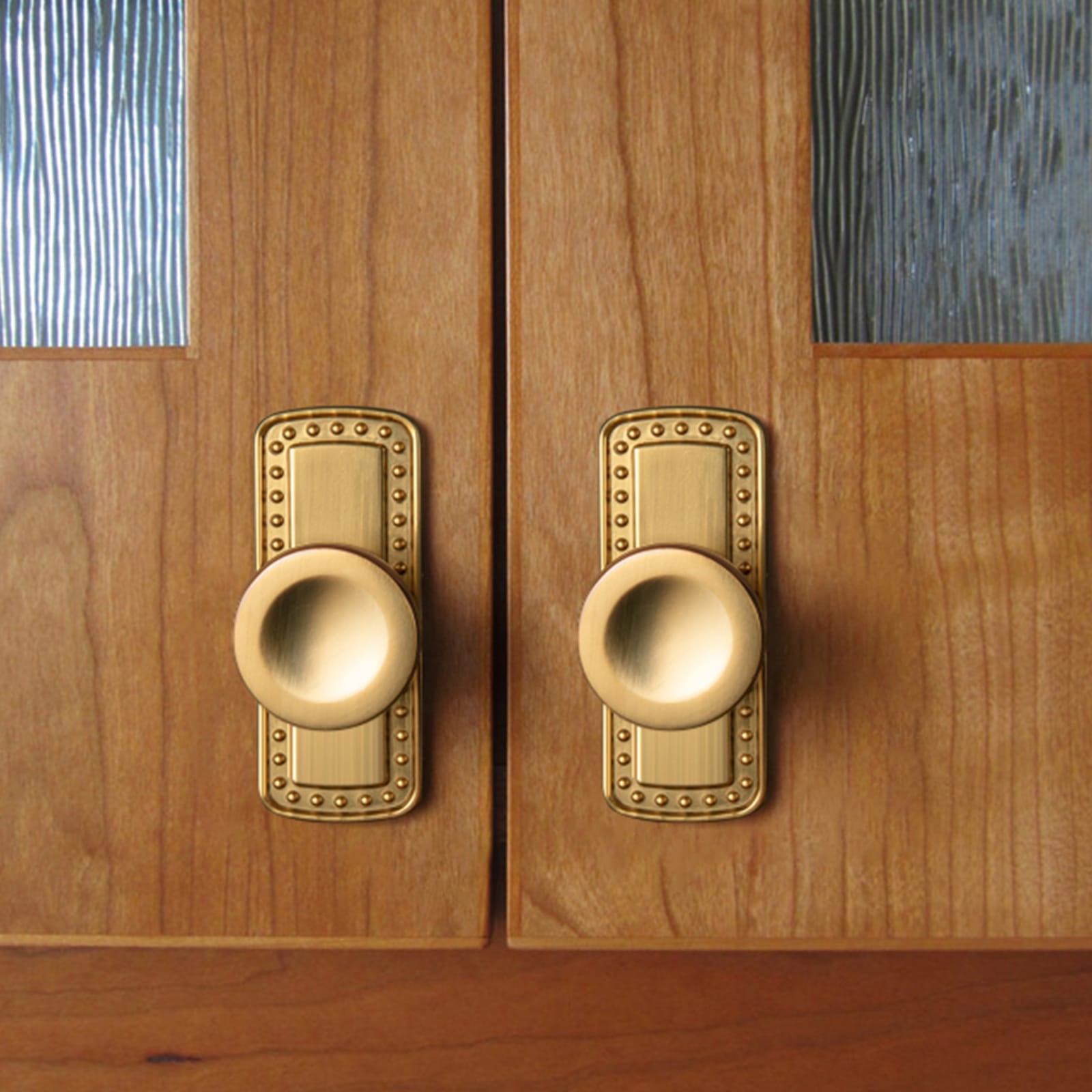 Goo-Ki Assorted Shaped Zinc Alloy Cabinet Hardware - Knobs and Back Plates for Stylish Furniture
