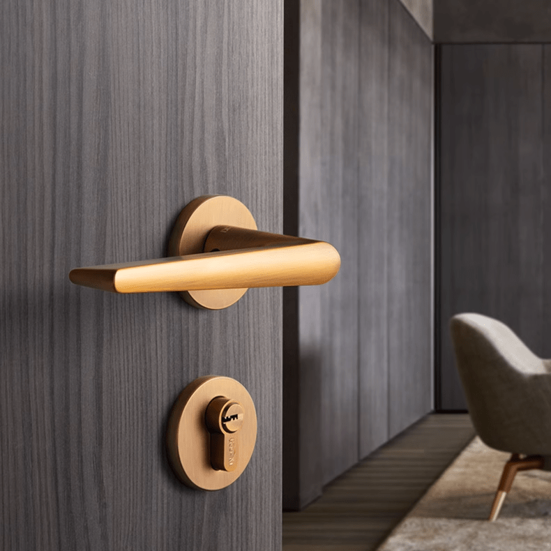 Goo-Ki Bronze Simple Universal Indoor Key Door Lock Security Door Handles