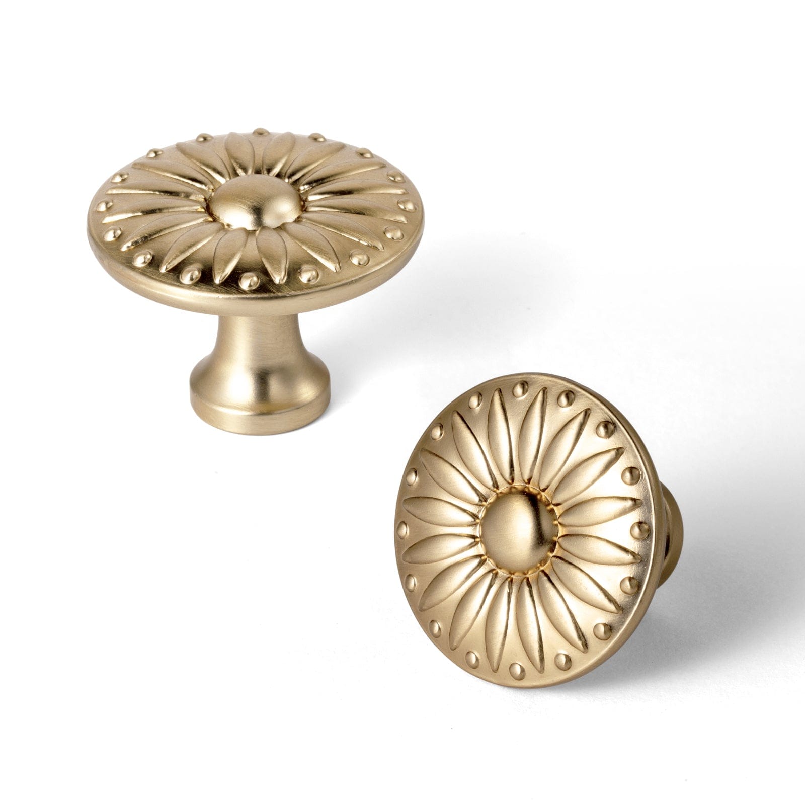 Goo-Ki Champagne Bronze / Knob / 6 Pack Sunflower Floral Embossed Cabinet Knobs Assorted Distressed Zinc Alloy Furniture Hardware