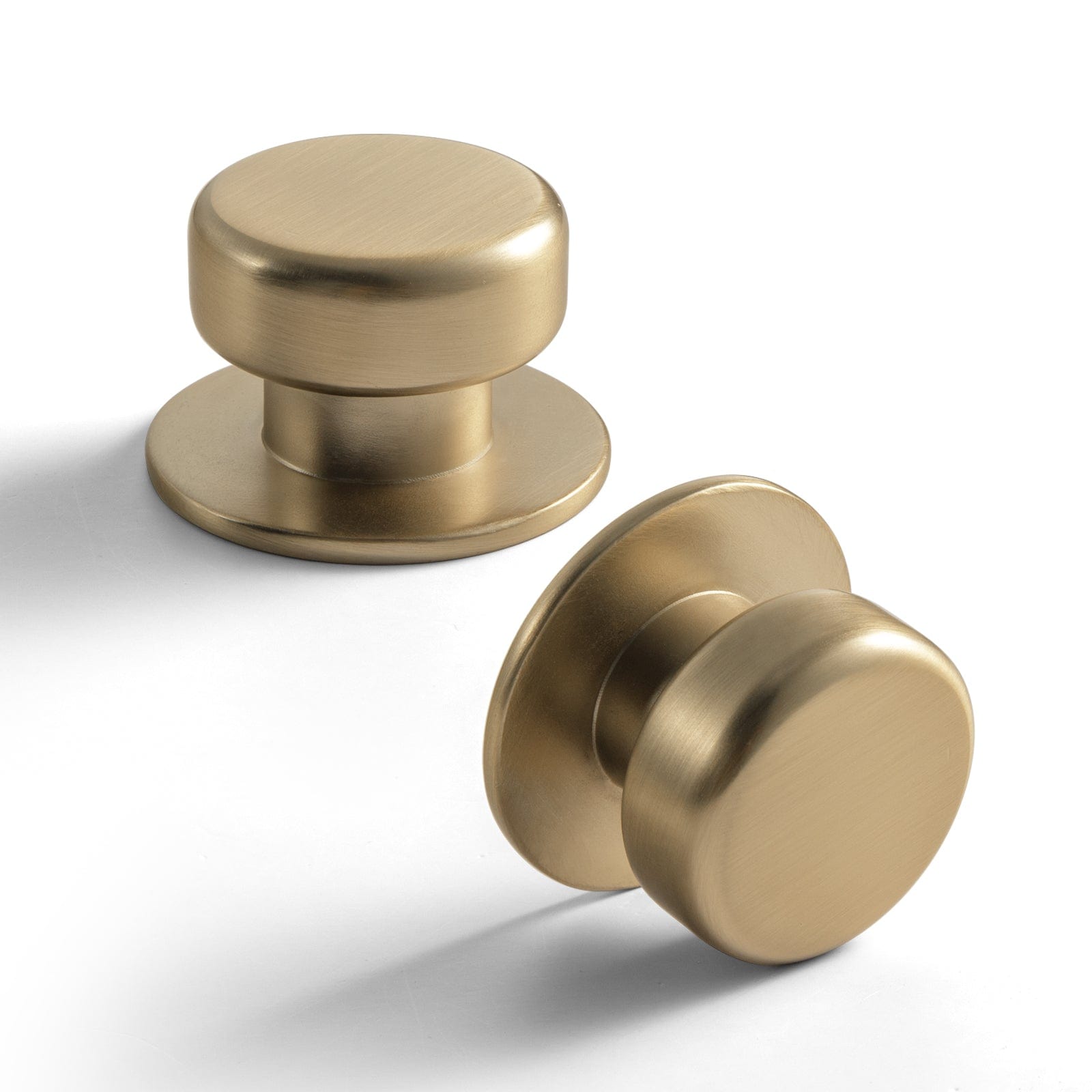 Goo-Ki Champagne Bronze / Knob Plus / 6 Pack Rustic Finish Round Cabinet Hardware Knobs Stable Large Base Drawer Knob